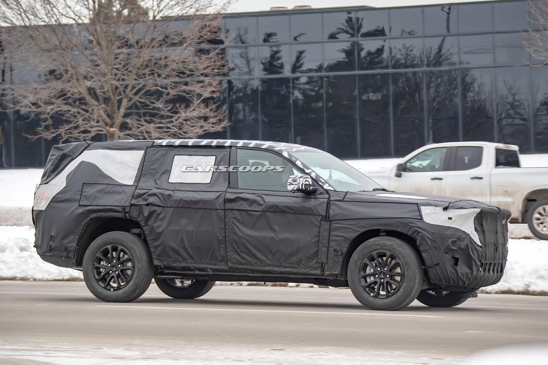Jeep’s New Three-Row Crossover Looks Like A Grand Cherokee XL