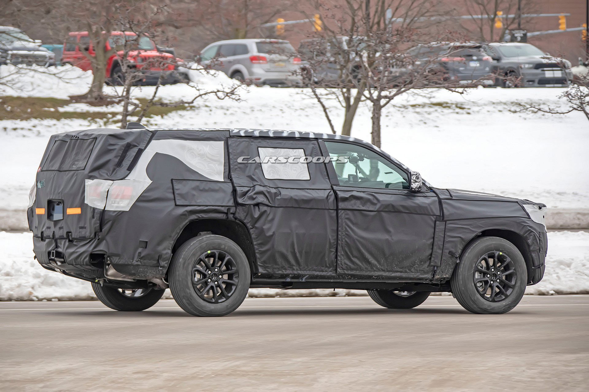 Jeep’s New Three-Row Crossover Looks Like A Grand Cherokee XL