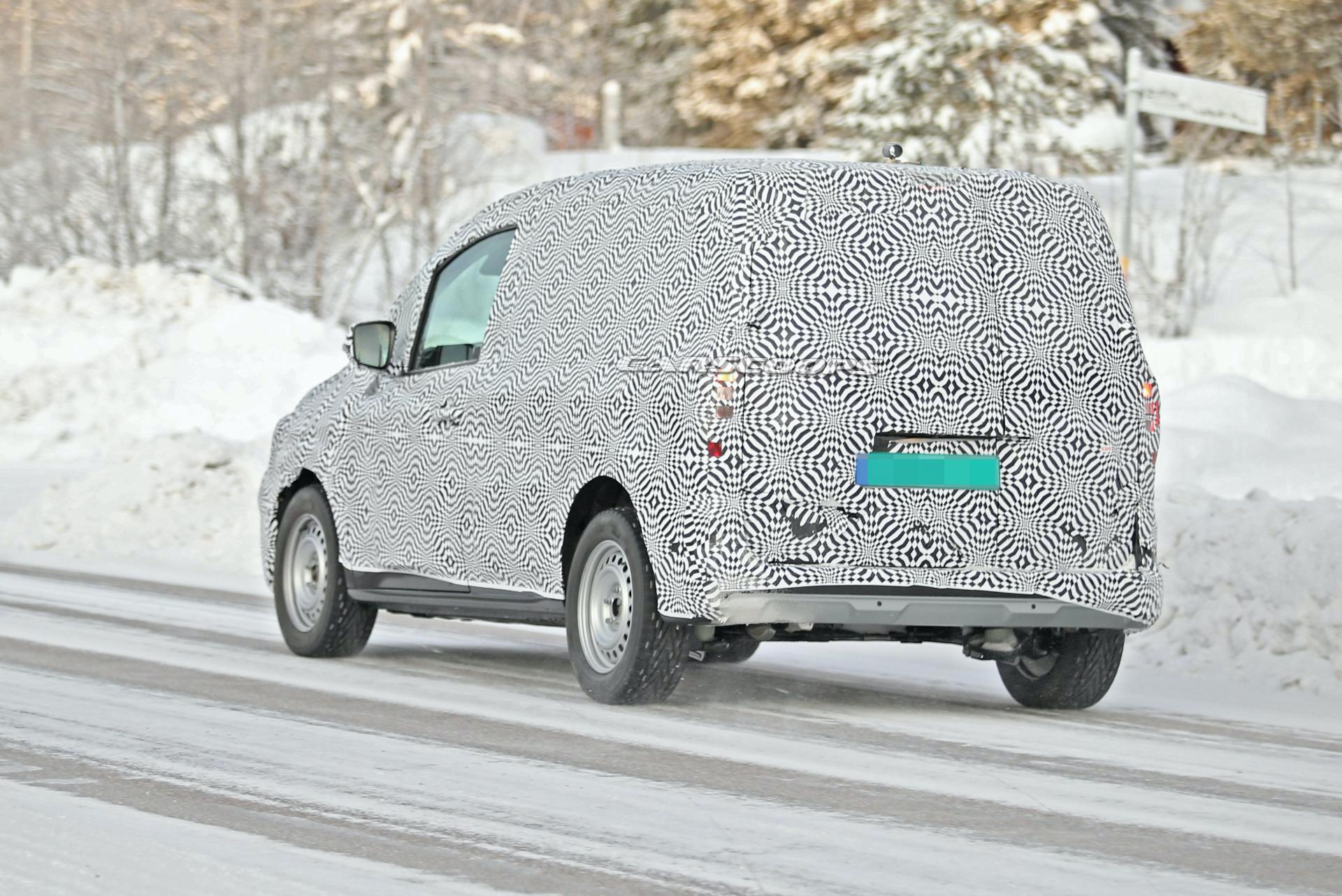 2021 Renault Kangoo Aims To Steal VW Caddy’s Thunder With Hybrid, Electric Powertrains