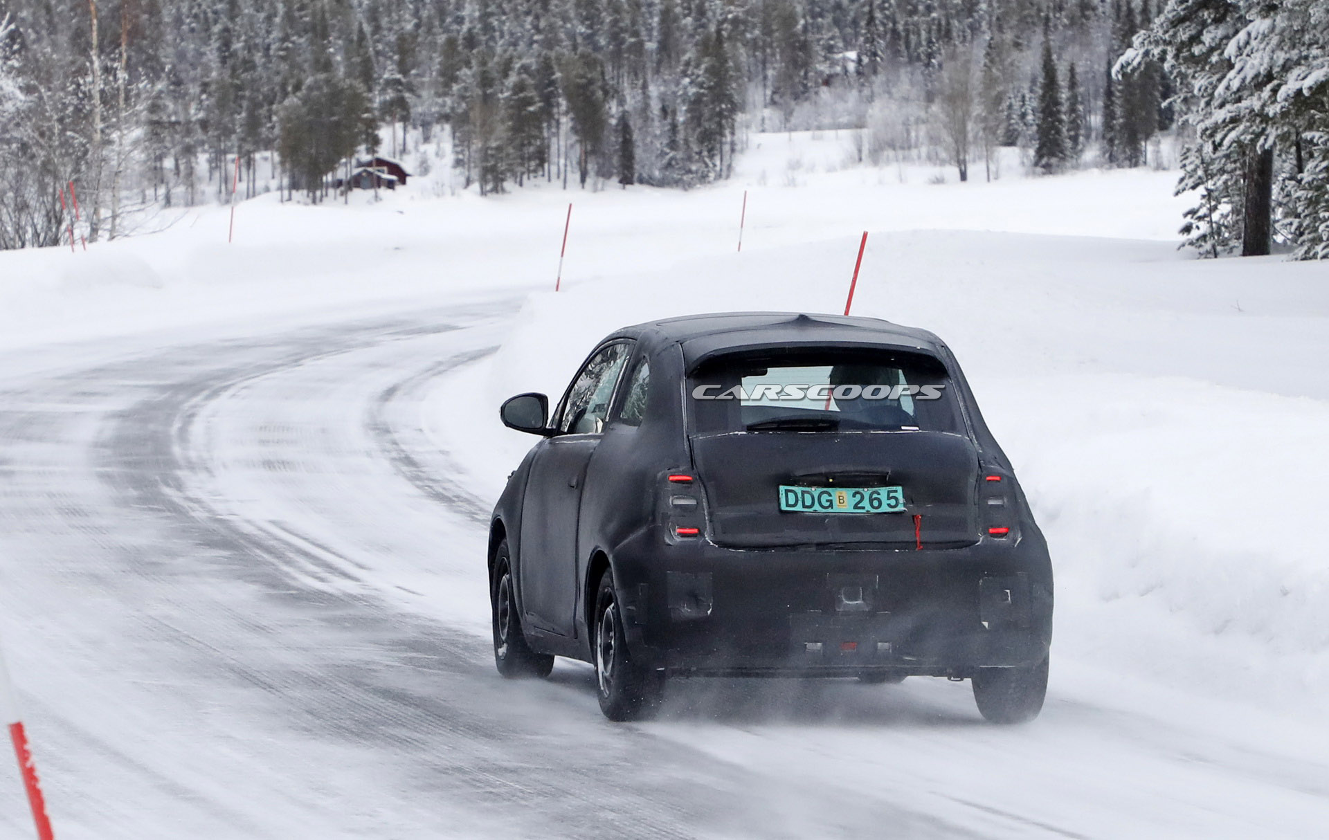 New 2021 Fiat 500e Electric City Car Spied Wearing Production Body