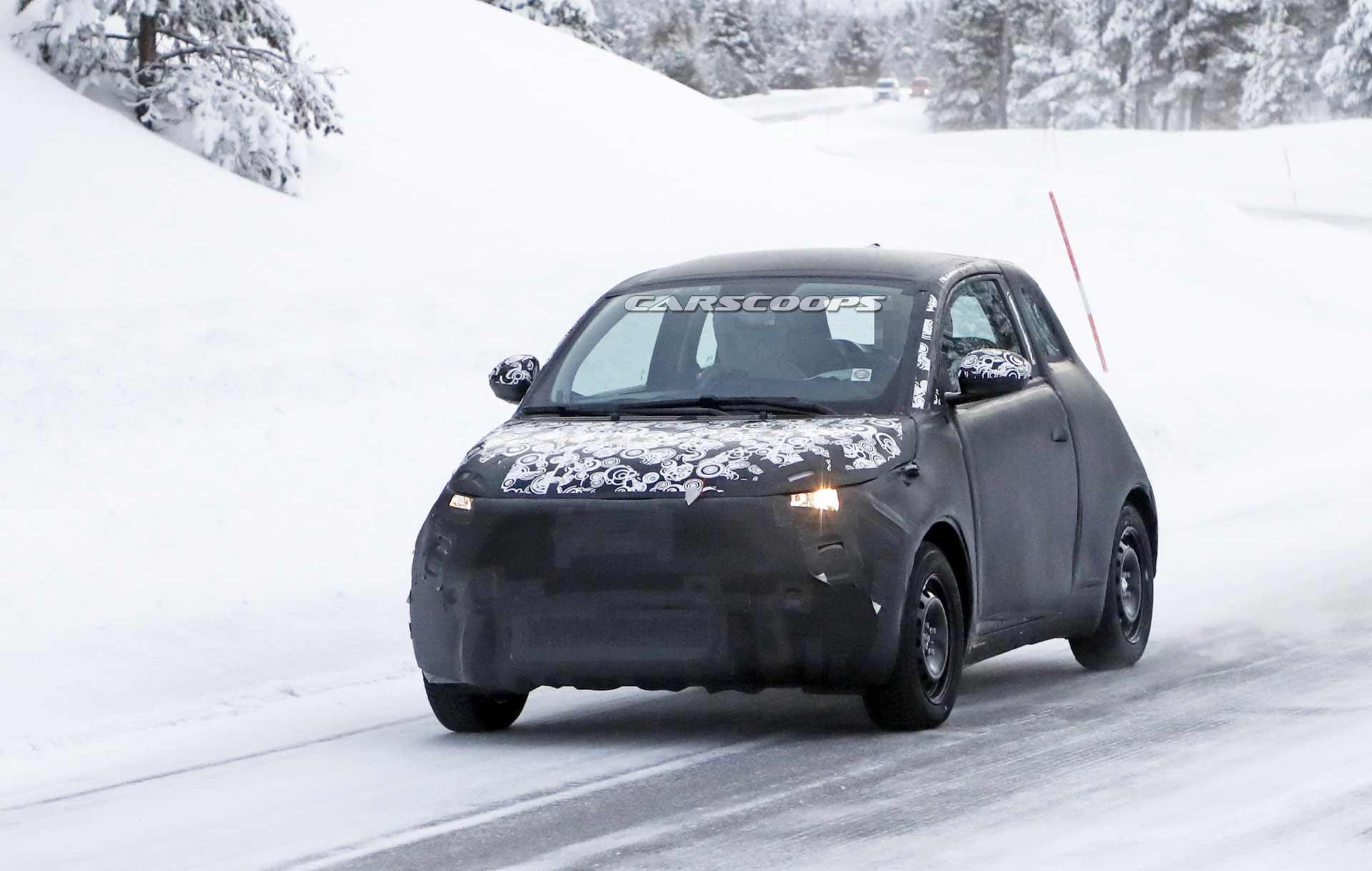 New 2021 Fiat 500e Electric City Car Spied Wearing Production Body