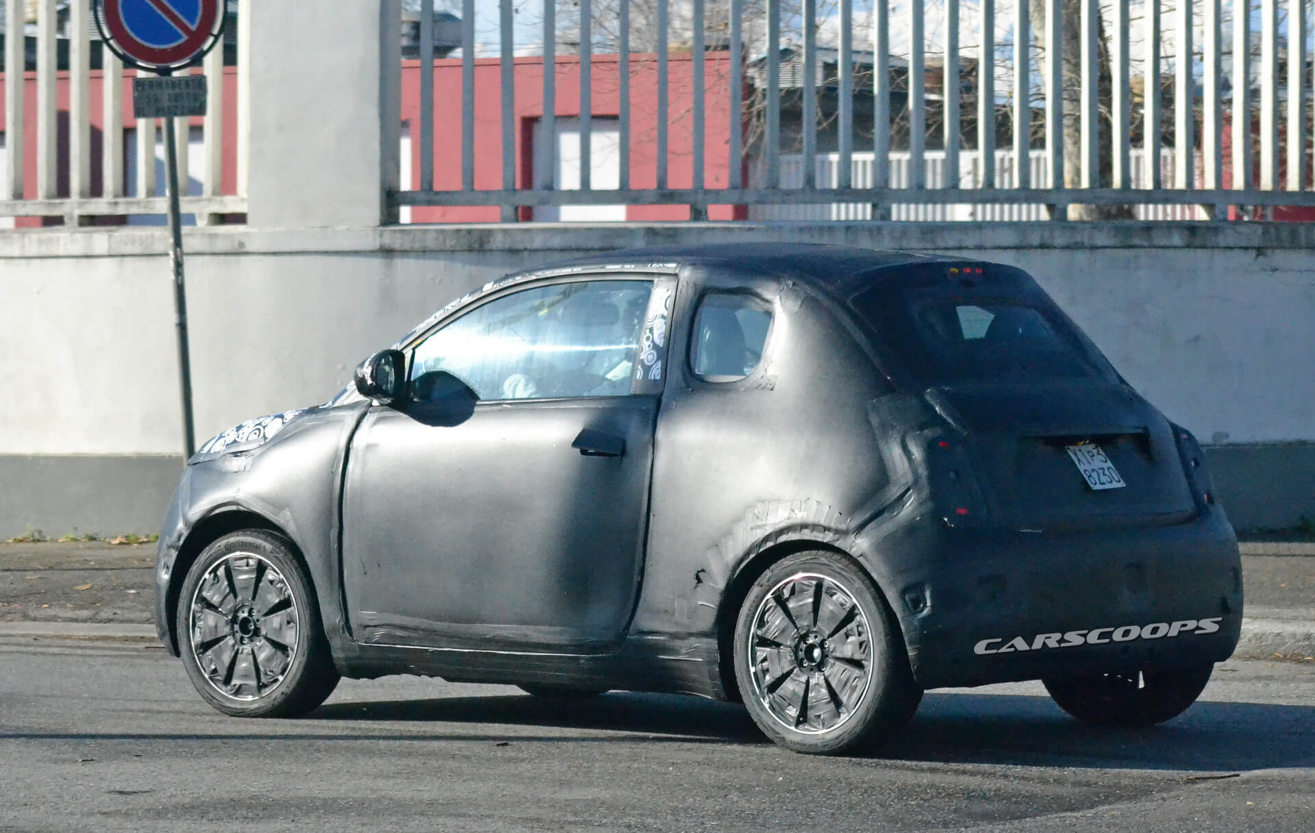 New 2021 Fiat 500e Electric City Car Spied Wearing Production Body