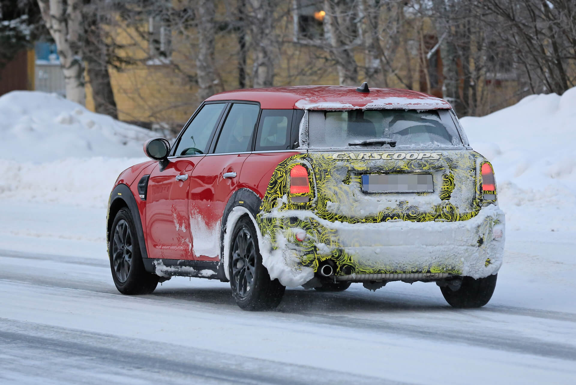 MINI Plays Spot The Differences With 2021 Countryman That’s Coming Later This Year