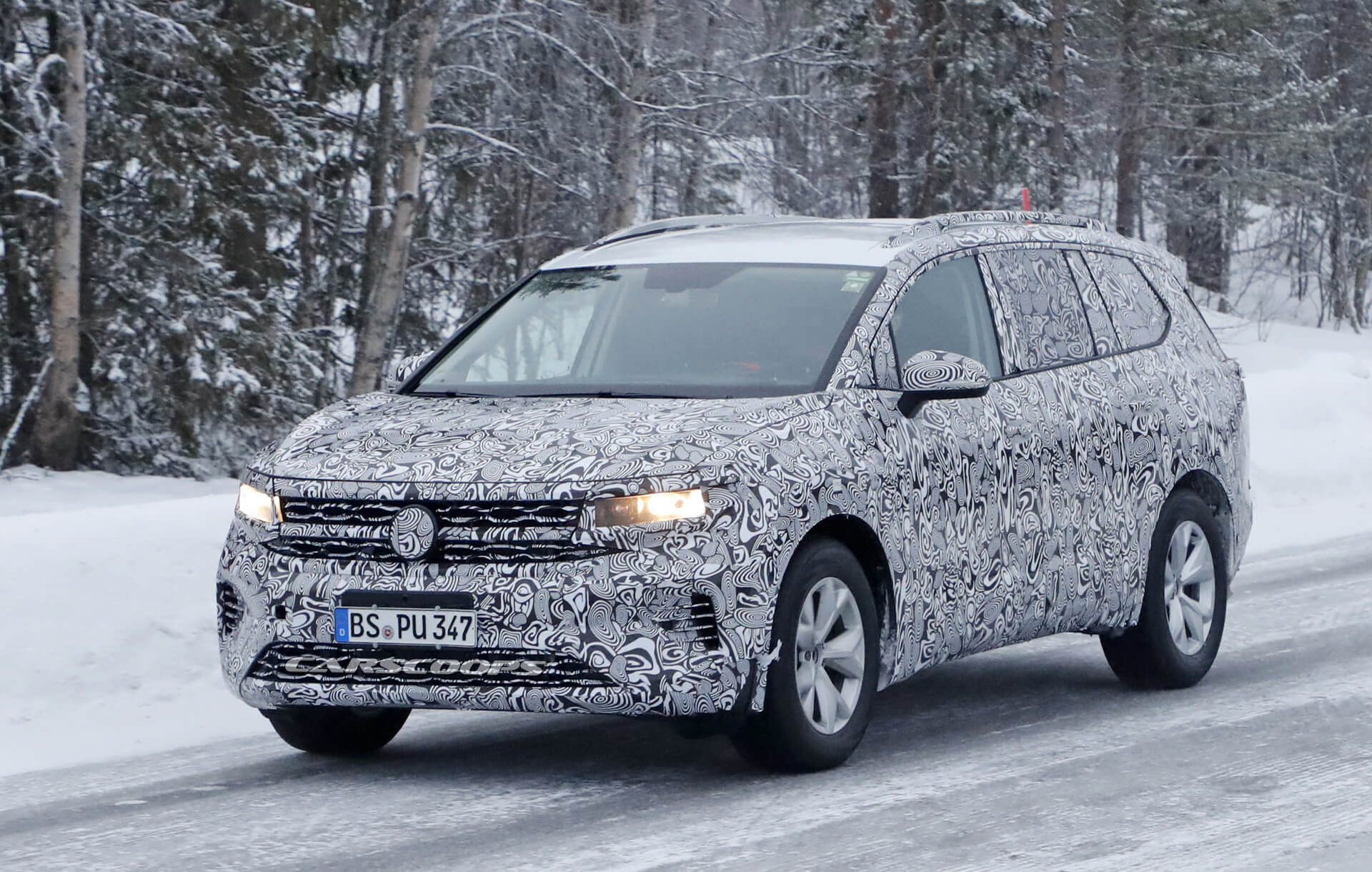 VW’s Super-Sized 2021 SMV Crossover Spied Testing In Europe