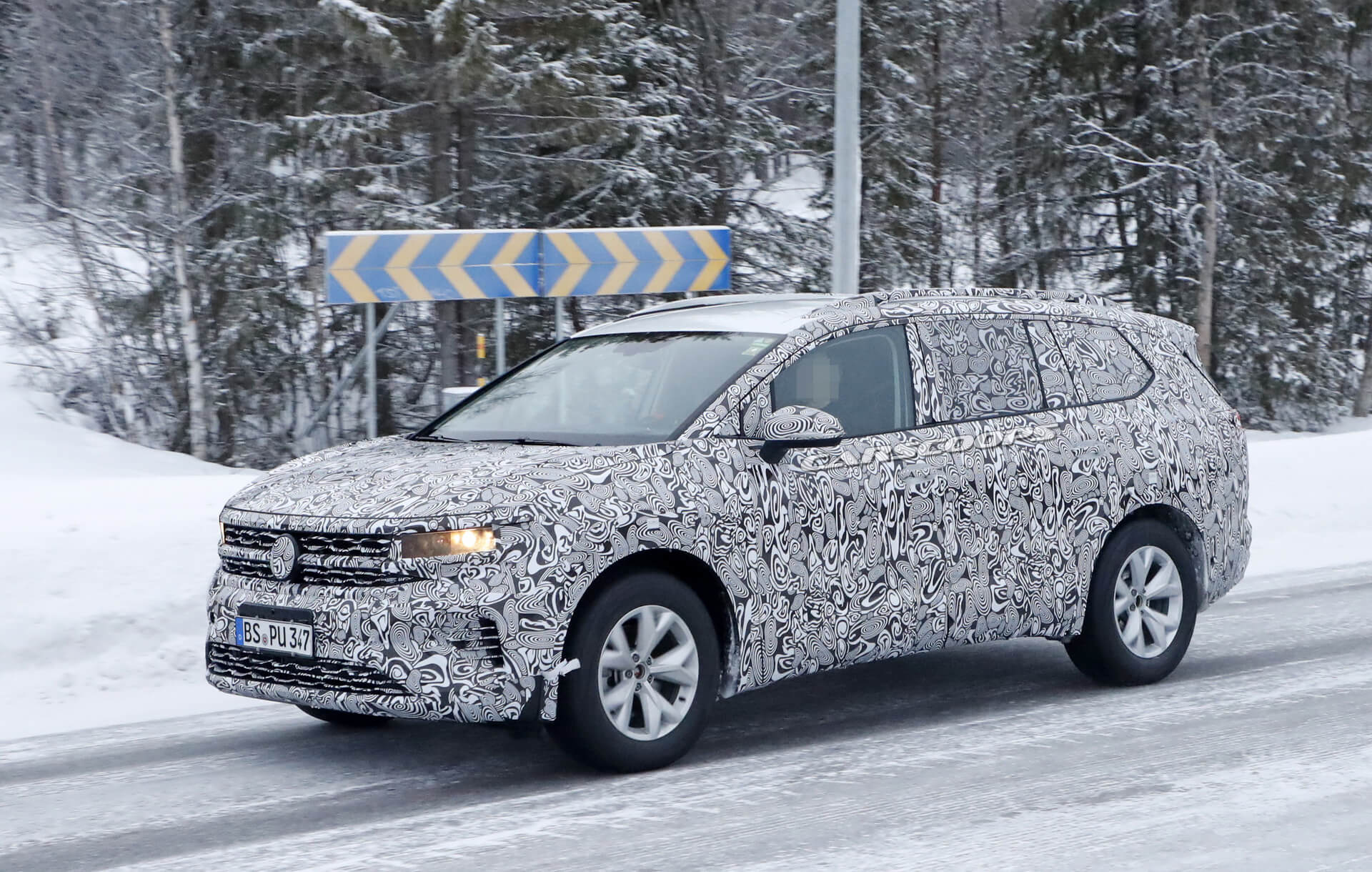 VW’s Super-Sized 2021 SMV Crossover Spied Testing In Europe