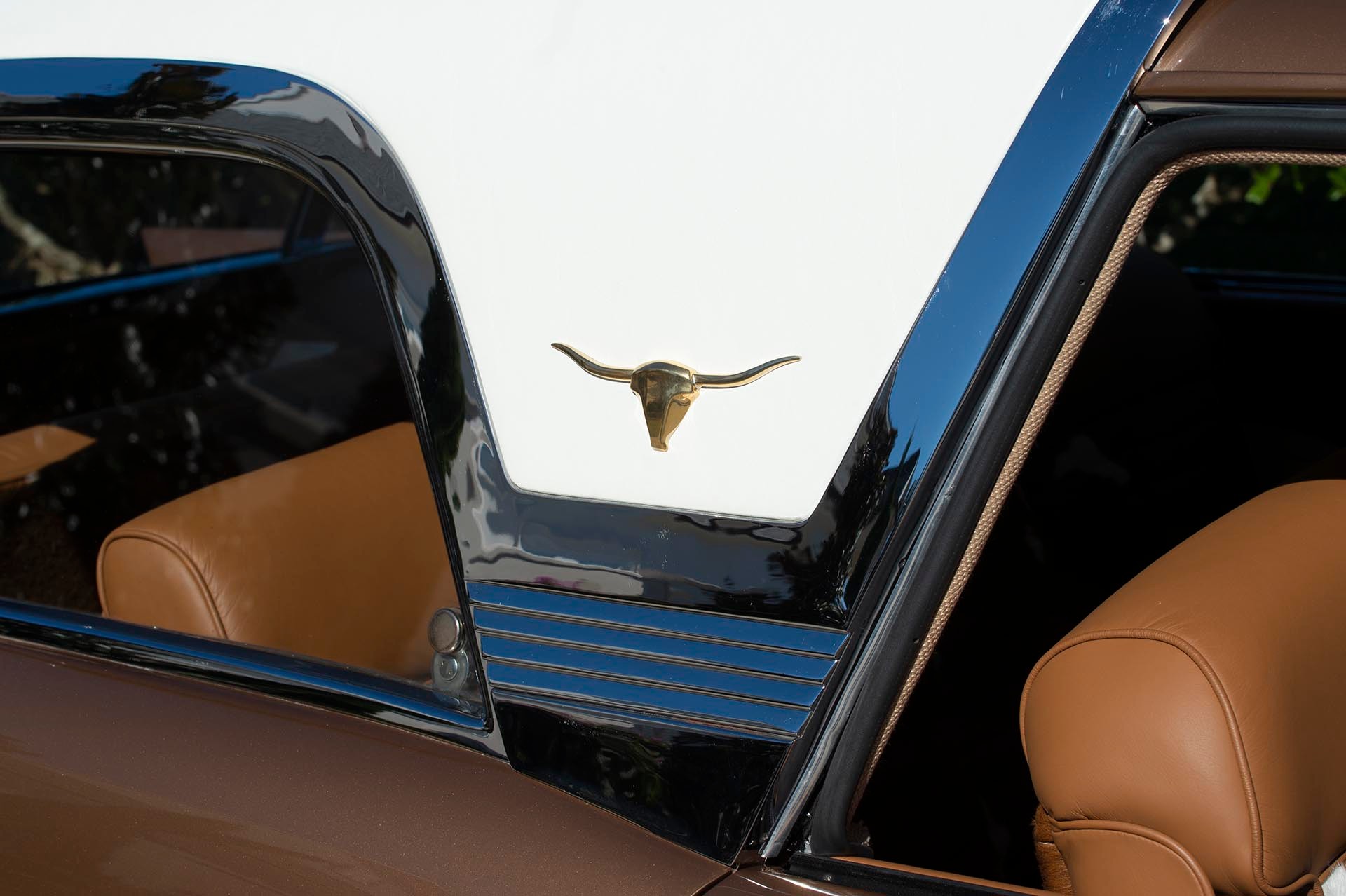 The 1956 Chrysler Ghia Plainsman Concept Is Wonderfully Weird And You Can Buy It This Week