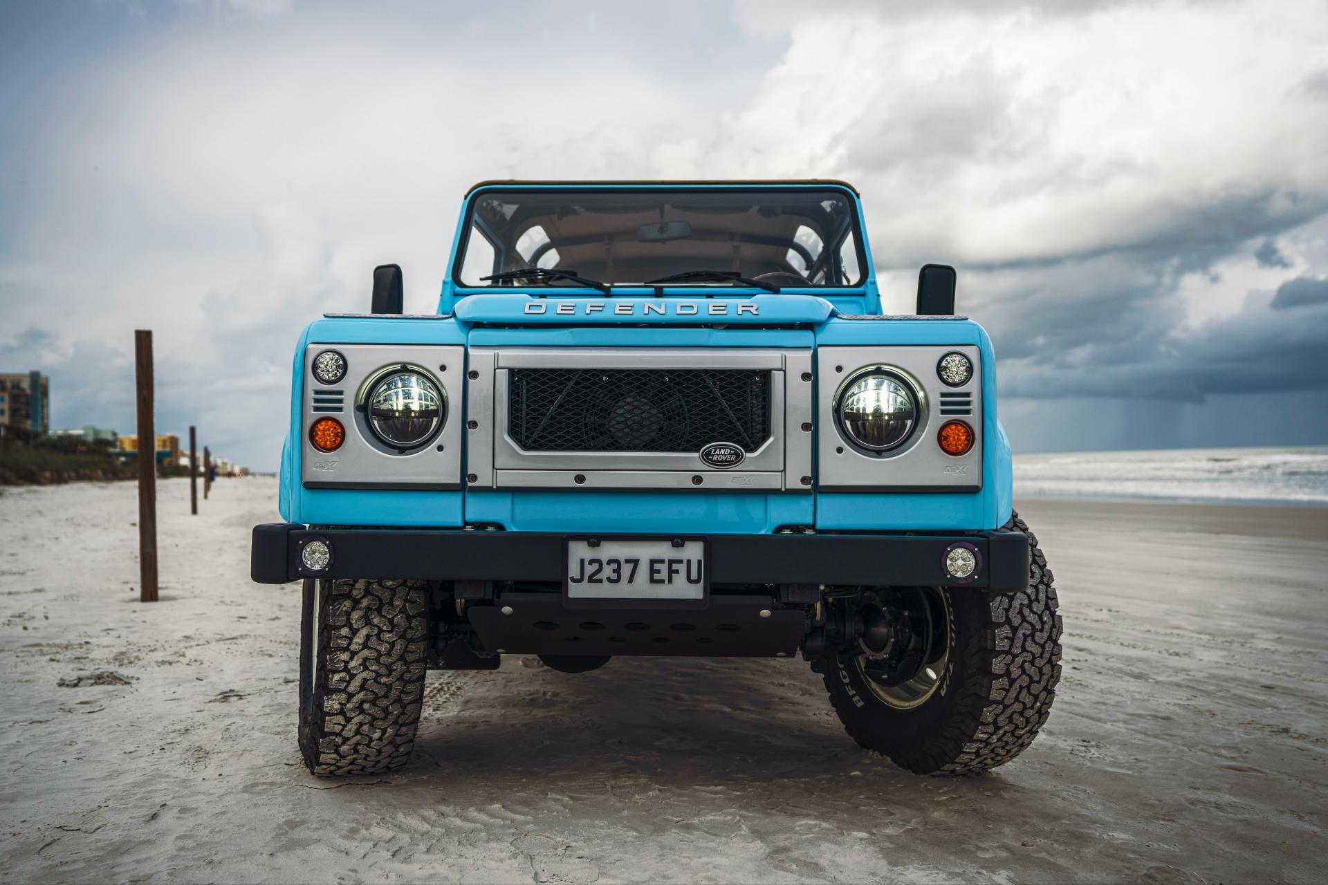Arkonik Turns 90’s Land Rover Defender Into Impossibly Cool Beach Buggy