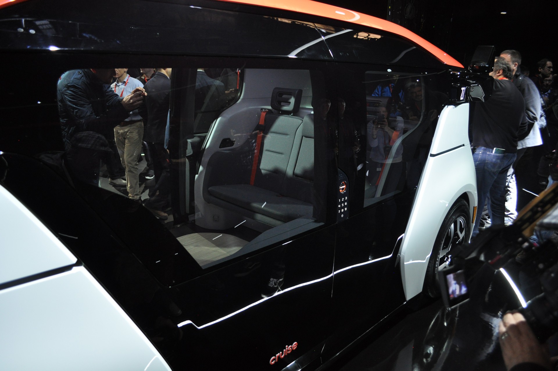 The Cruise Origin’s Platform Will Underpin A Slew Of New GM EVs Including A Cadillac SUV
