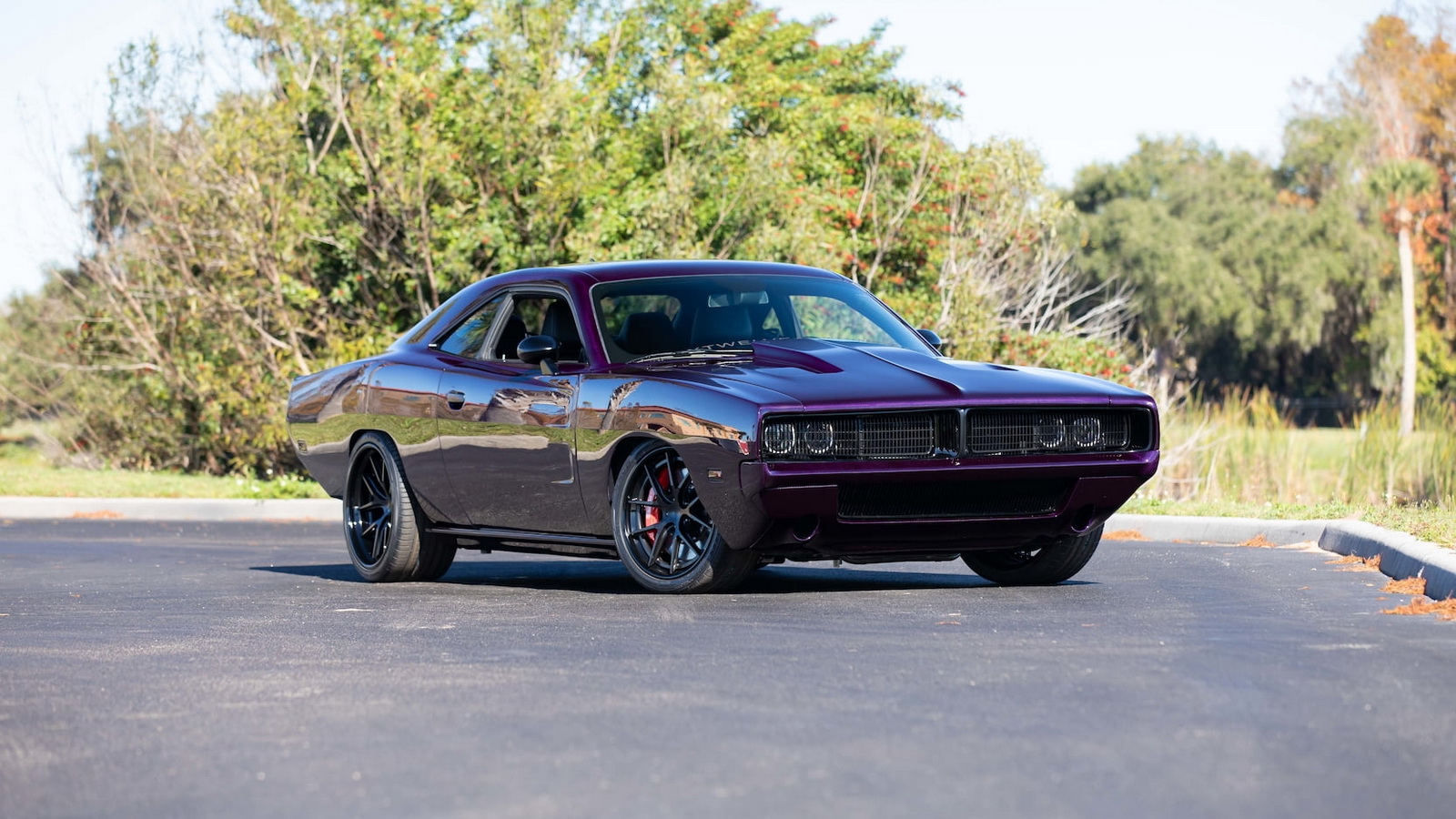 2019 Dodge Challenger Hellcat Wears Carbon 1969 Charger Body Like A Glove