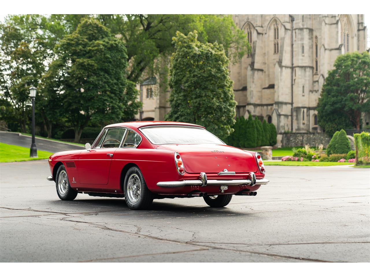 Ferrari 250 GTE 2+2 Series II Is A Good Investment For The Millionaires Out There