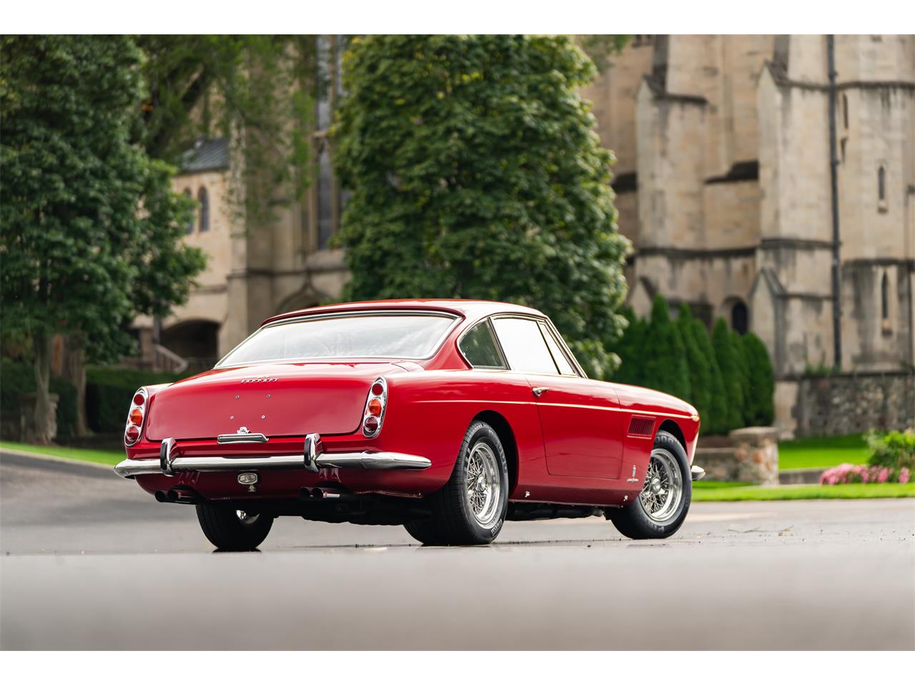 Ferrari 250 GTE 2+2 Series II Is A Good Investment For The Millionaires Out There