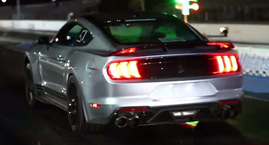  This Ford Mustang Shelby GT500 Delivers 945 HP At The Wheels!