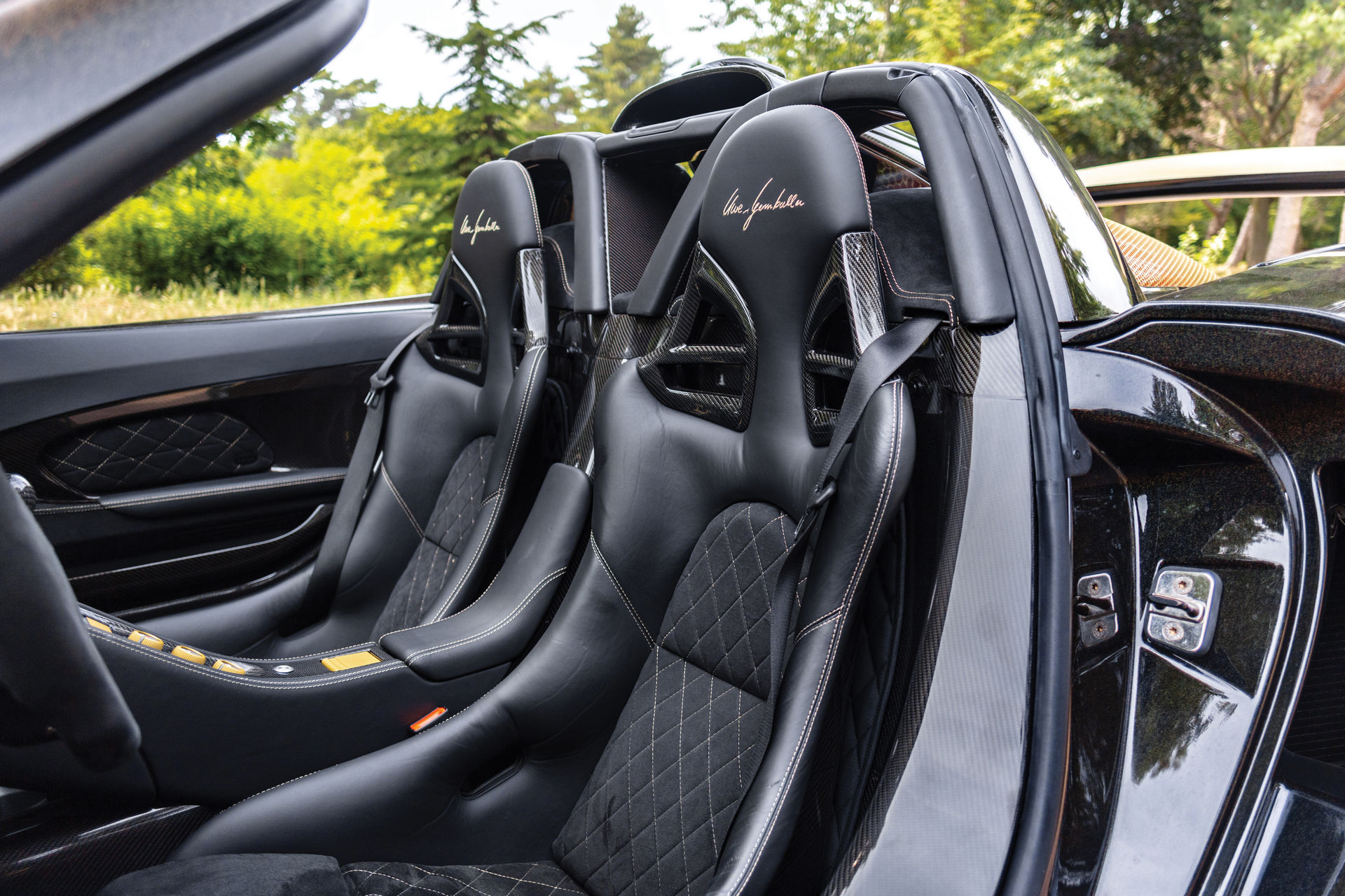 Gemballa Mirage GT Is A Carrera GT With The Midas Touch (And Price)