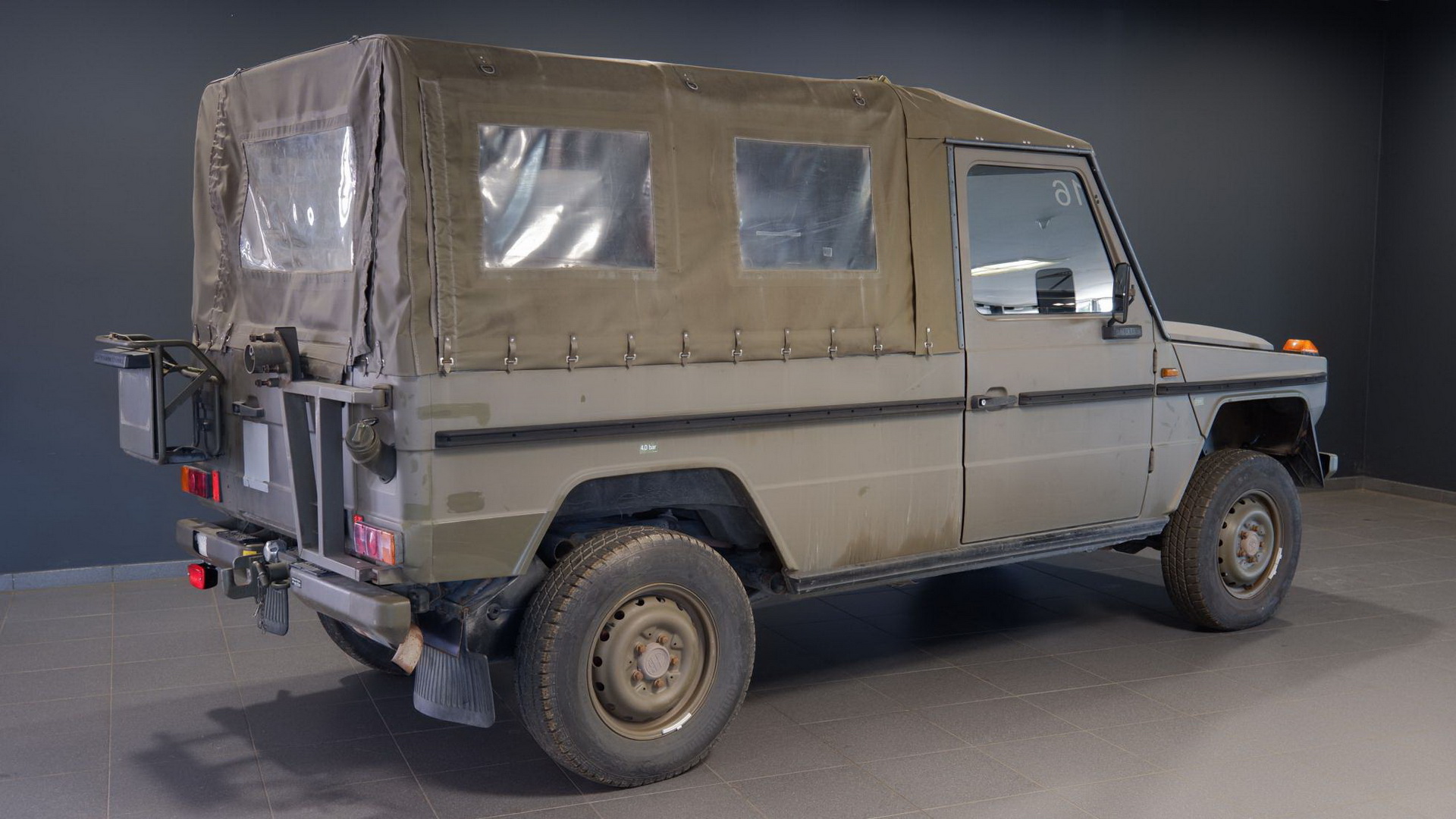 Lorinser Now Offers Numerous Ex-Army G-Classes From $17k