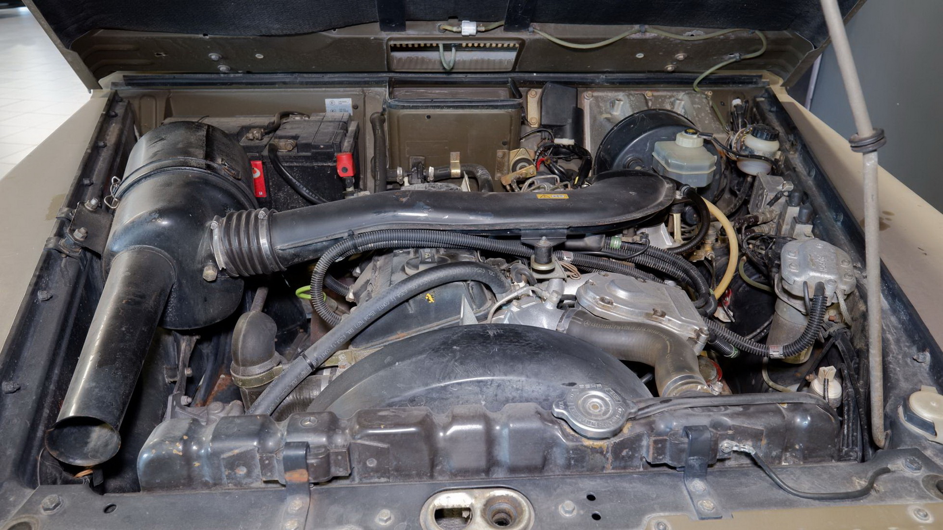 Lorinser Now Offers Numerous Ex-Army G-Classes From $17k