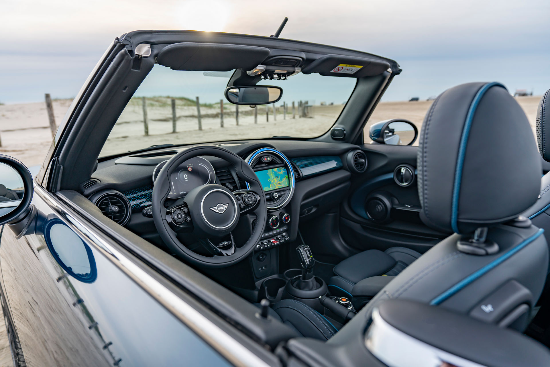 2020 Mini Convertible Sidewalk Wants To Lure You With Comprehensive Equipment List