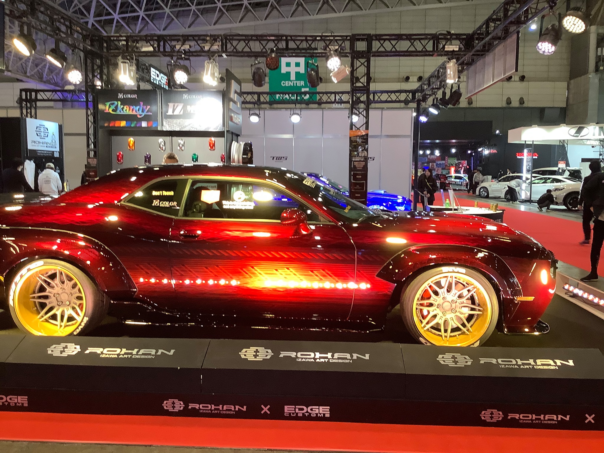 Rohan’s Widebody Dodge Challenger Shows The Japanese What U.S. Cars Are All About