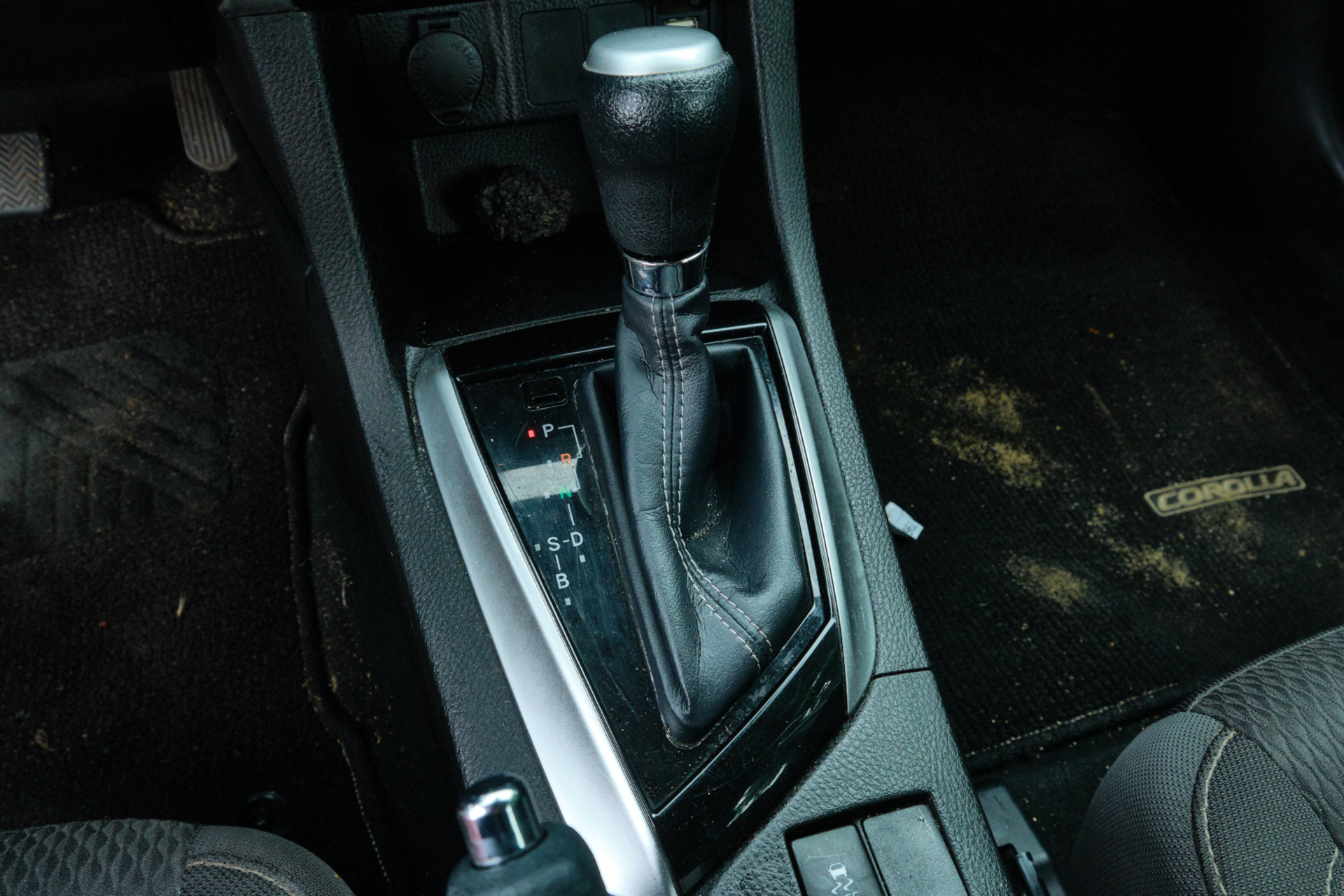 What We Learned Driving The Older 2019 Toyota Corolla Sedan For A Week In Hawaii