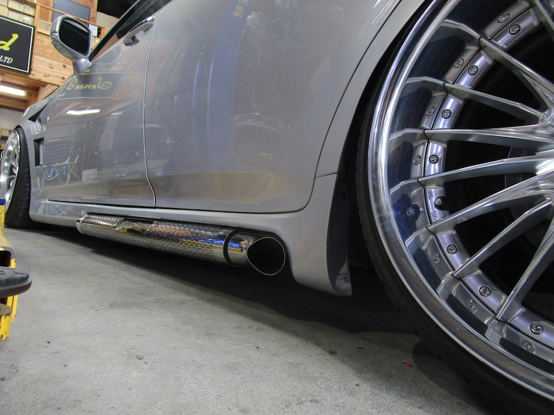 (Non) Sense Brand’s Toyota Looks Exhausting At Tokyo Auto Salon