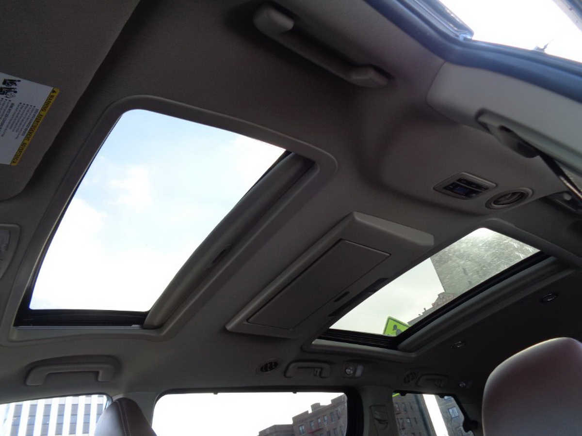 Modified Toyota Sienna Minivan Is Now A Mobile Office For Workaholics