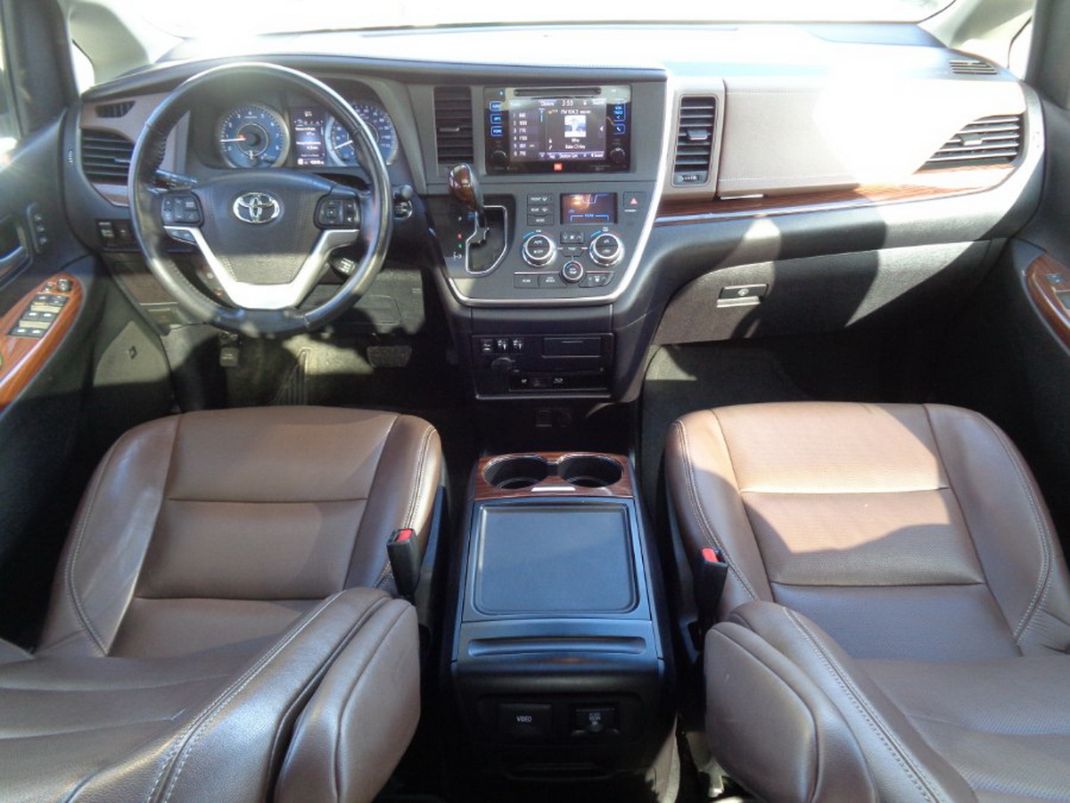 Modified Toyota Sienna Minivan Is Now A Mobile Office For Workaholics