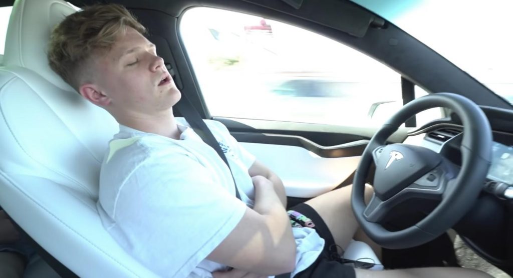  YouTuber Uses Tesla’s Autopilot For A 1,200-Mile, 36-Hour Trip So You Don’t Have To