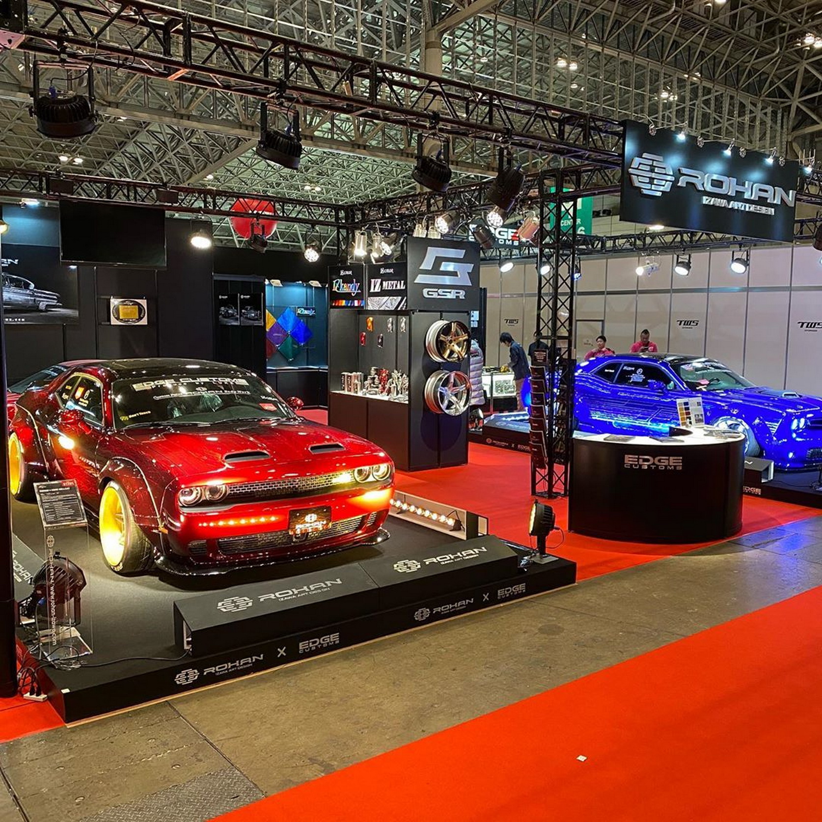 Rohan’s Widebody Dodge Challenger Shows The Japanese What U.S. Cars Are All About