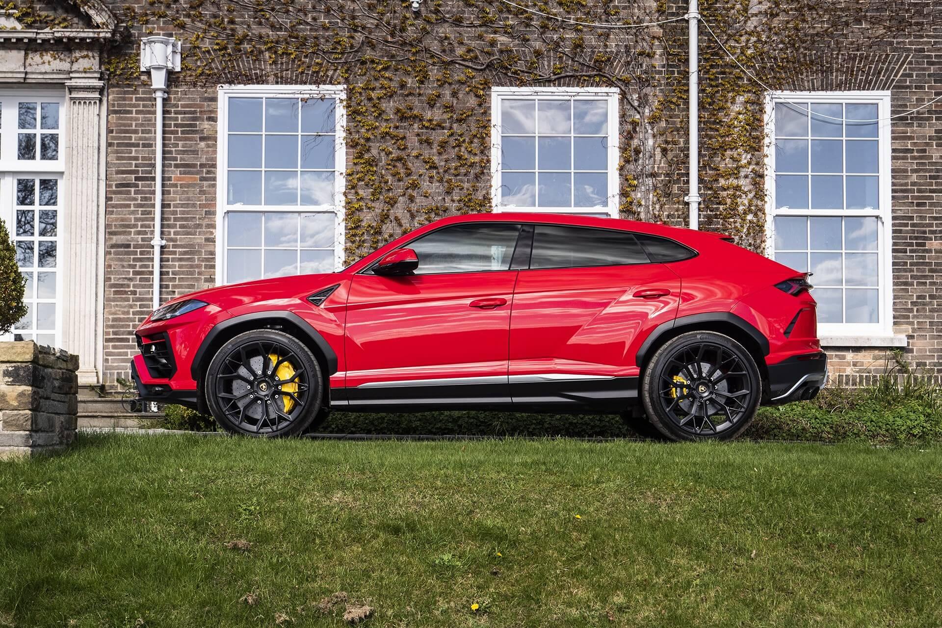 Kahn Would Sell You This Lamborghini Urus For £180k / $234k