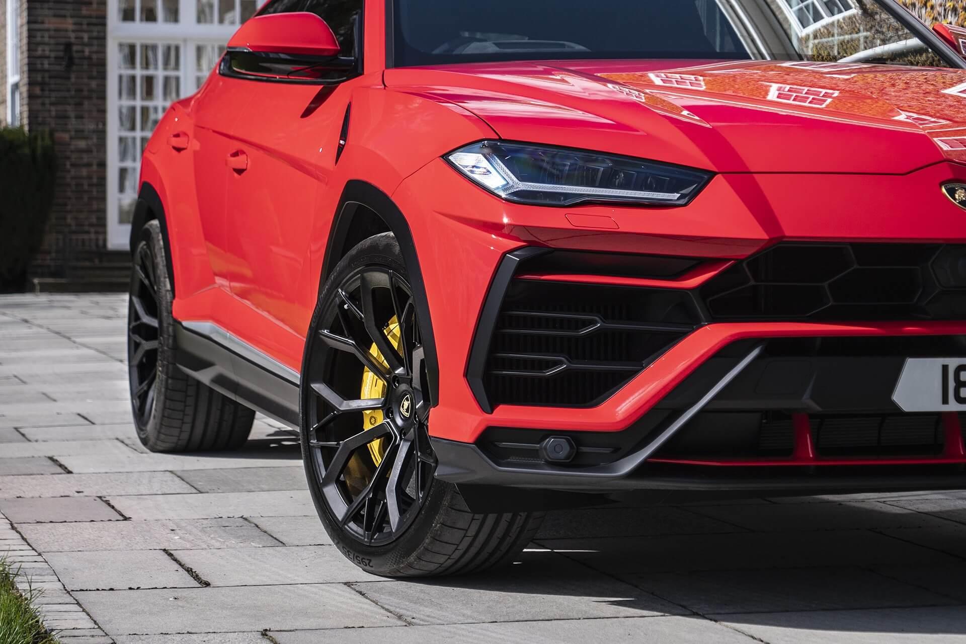 Kahn Would Sell You This Lamborghini Urus For £180k / $234k