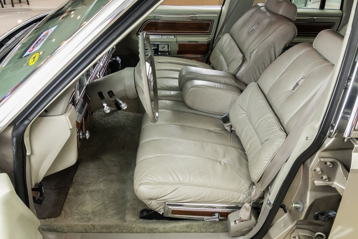This Lincoln Continental Was Bought Brand New In 1980 And Mostly Stored For 40 Years After Just 1,500 Miles!