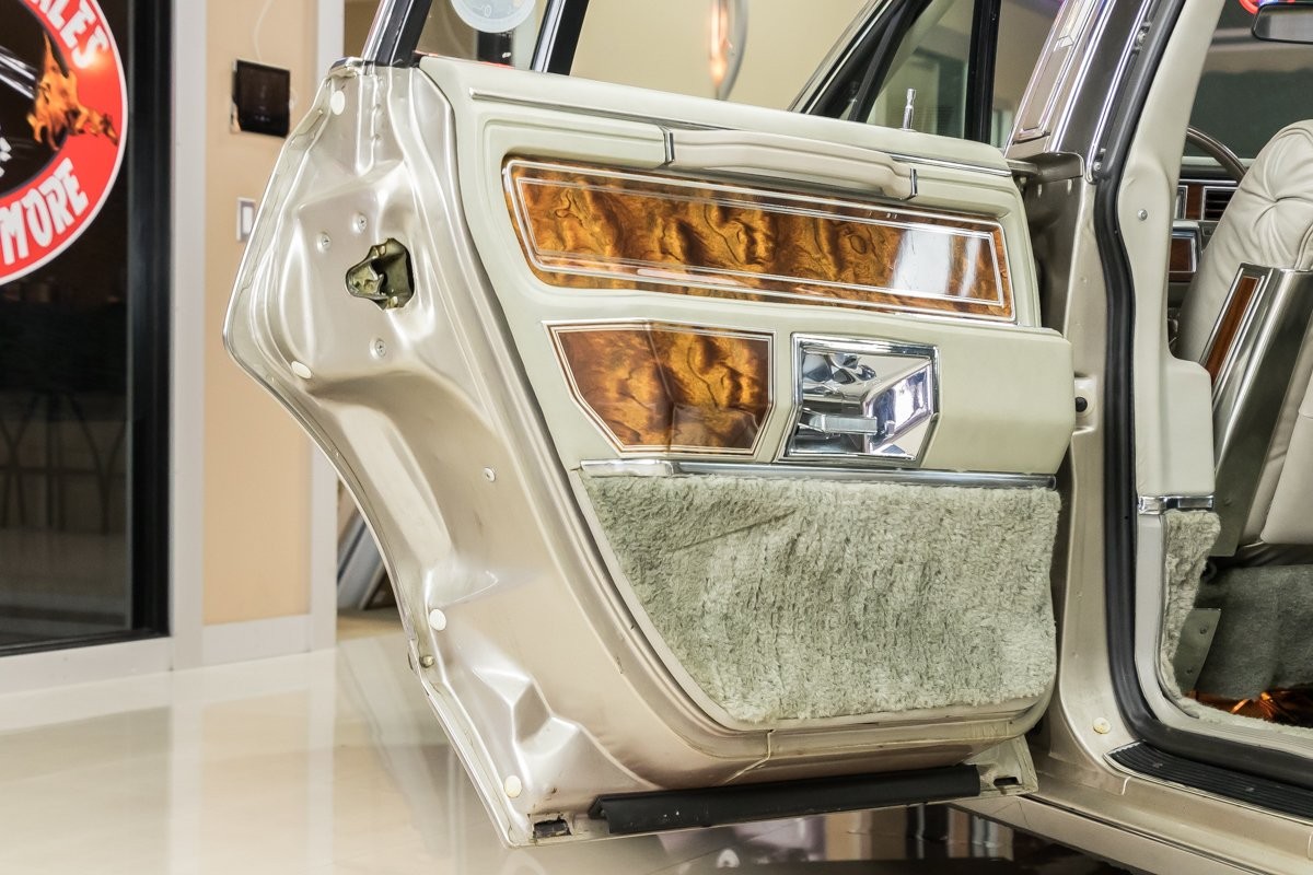 This Lincoln Continental Was Bought Brand New In 1980 And Mostly Stored For 40 Years After Just 1,500 Miles!