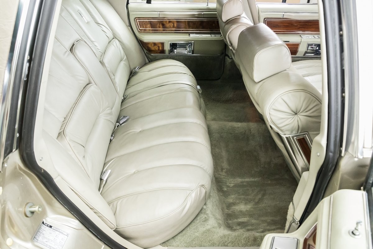 This Lincoln Continental Was Bought Brand New In 1980 And Mostly Stored For 40 Years After Just 1,500 Miles!