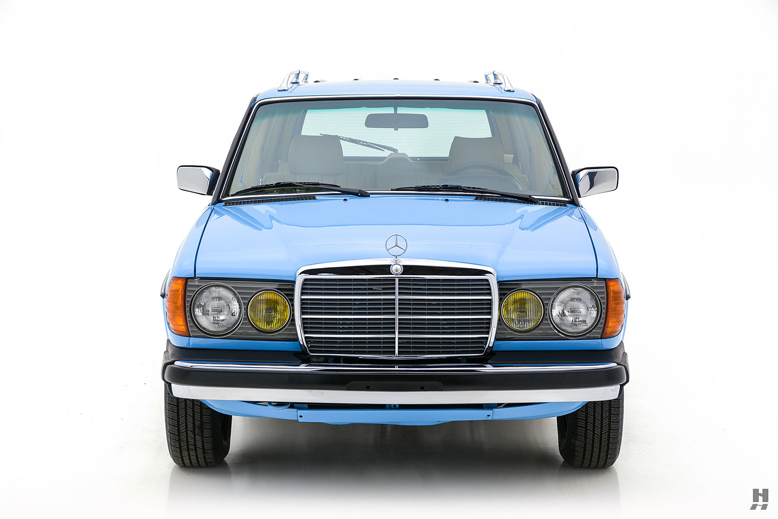 Ready To Soot Yourself? Check This 1983 Mercedes-Benz 300 TD Wagon