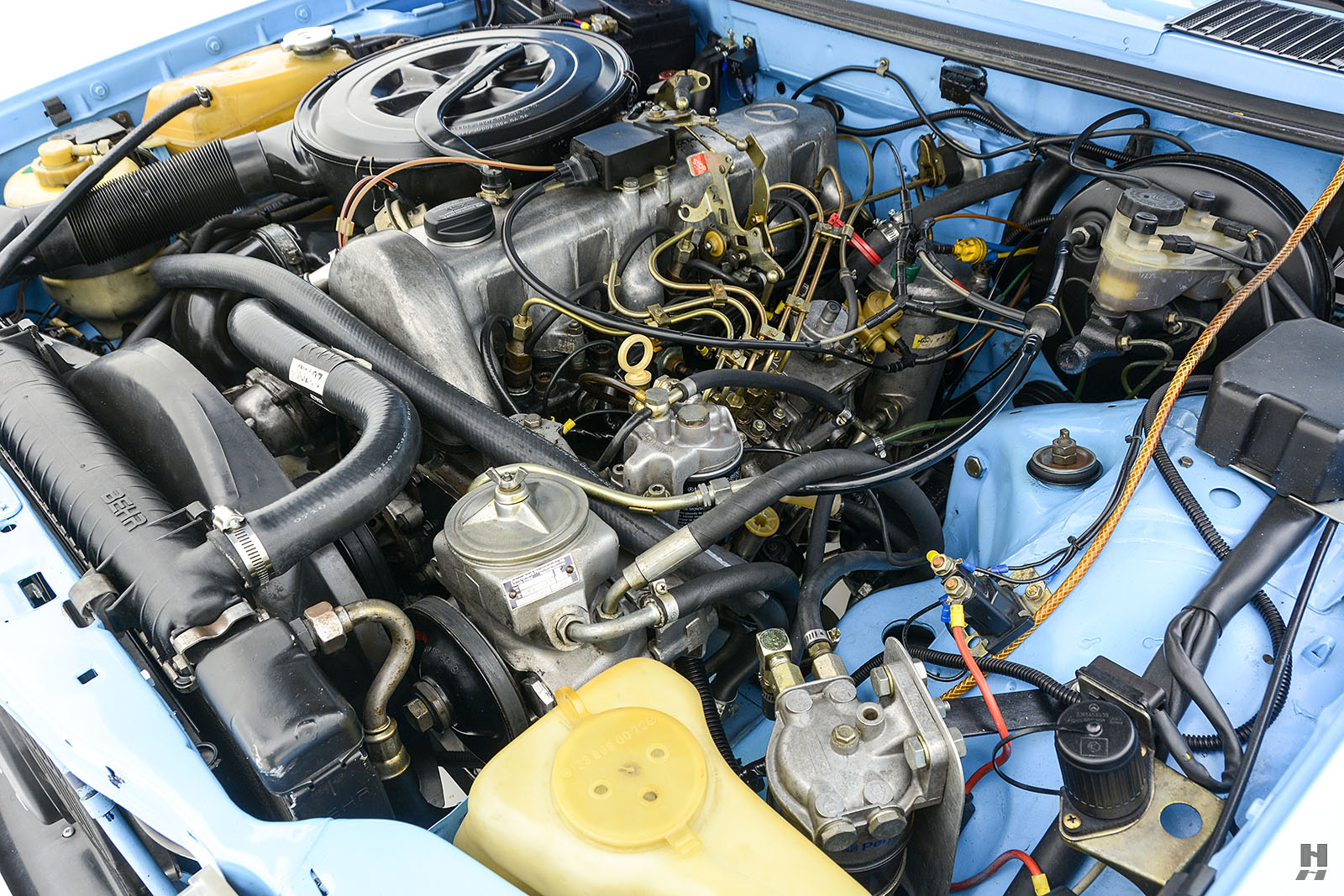 Ready To Soot Yourself? Check This 1983 Mercedes-Benz 300 TD Wagon