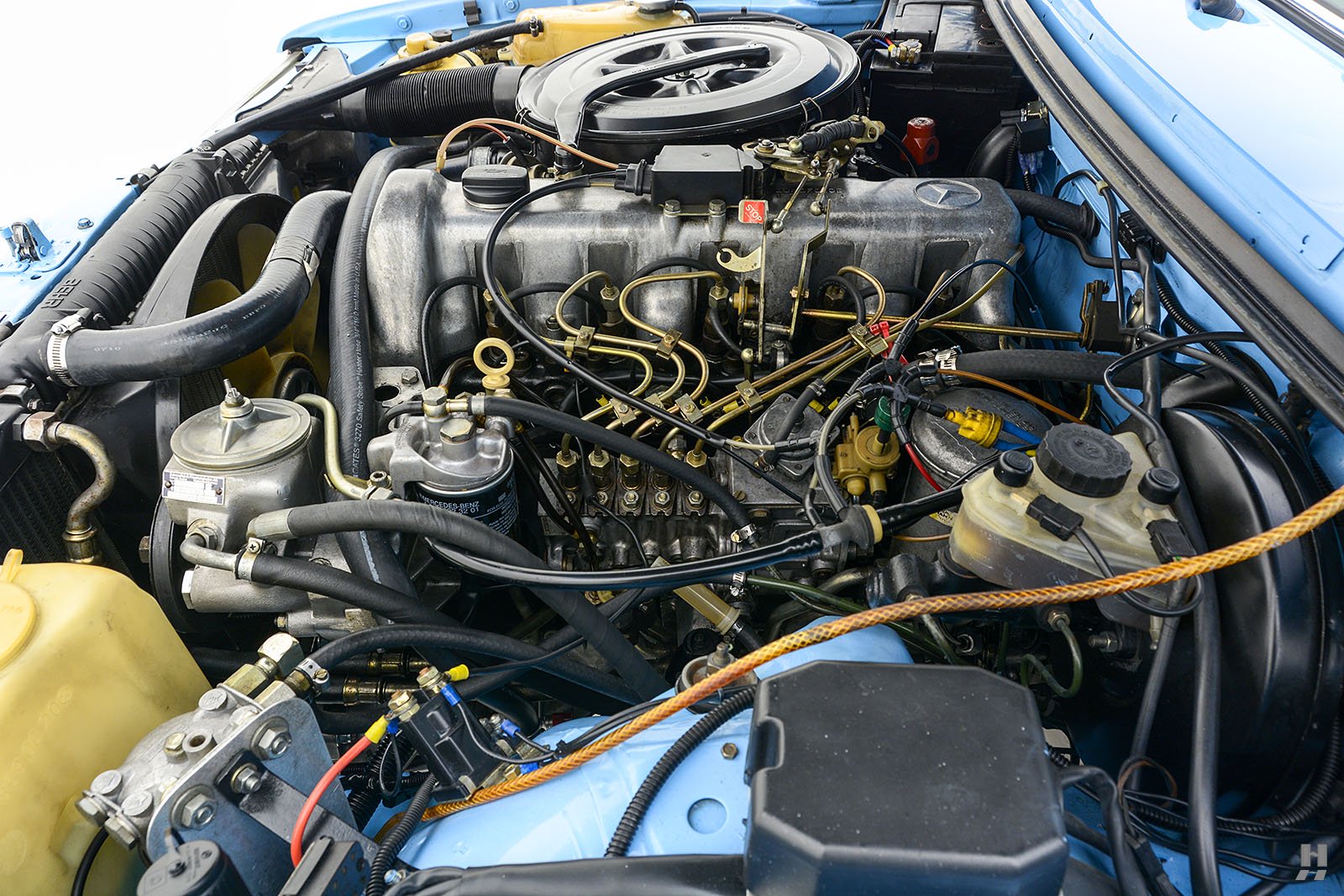 Ready To Soot Yourself? Check This 1983 Mercedes-Benz 300 TD Wagon