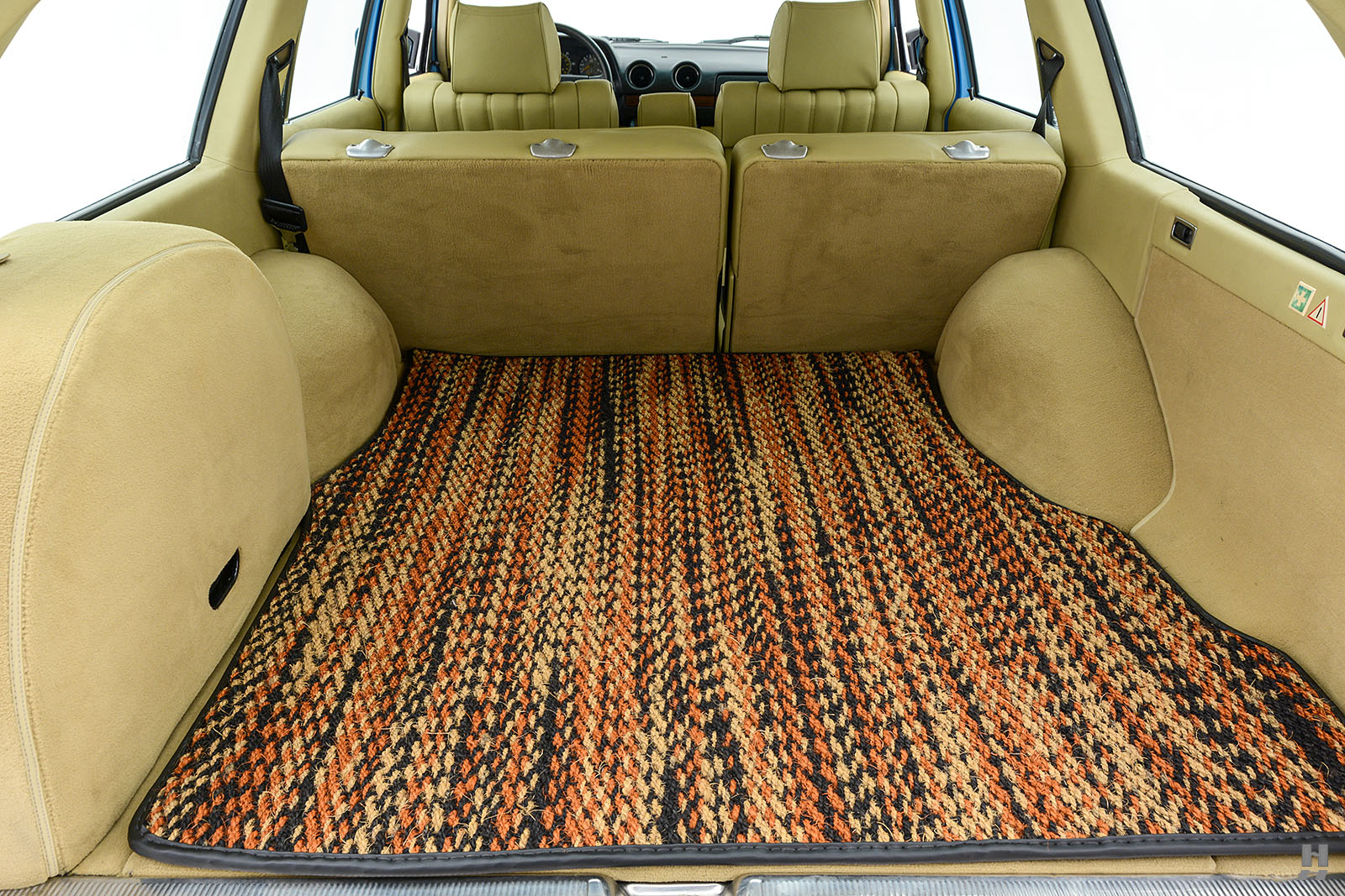 Ready To Soot Yourself? Check This 1983 Mercedes-Benz 300 TD Wagon