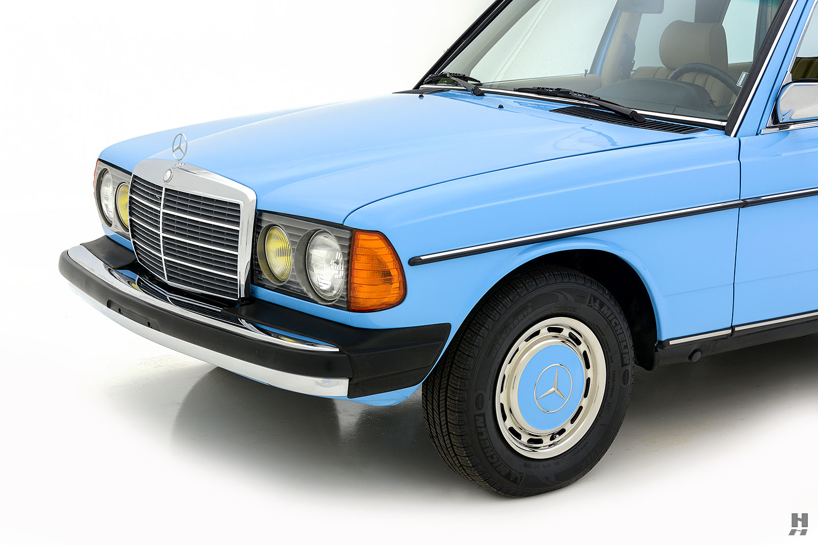 Ready To Soot Yourself? Check This 1983 Mercedes-Benz 300 TD Wagon