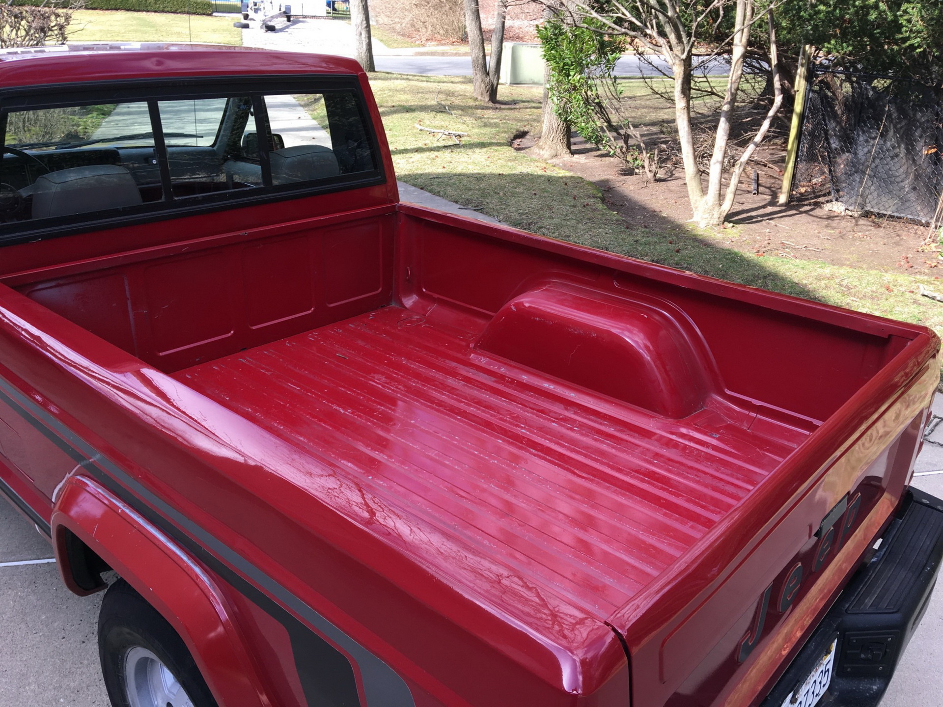 1989 Jeep Comanche Invites You To Be A Pioneer, Not A Gladiator