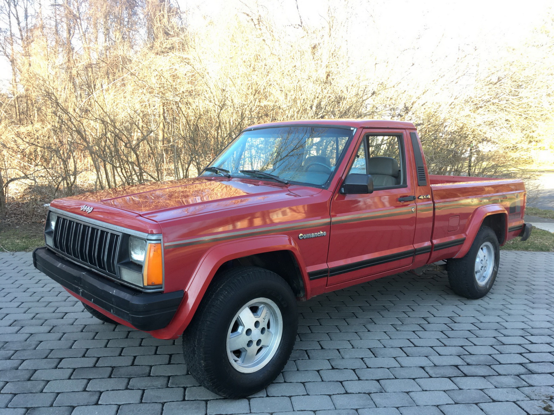 1989 Jeep Comanche Invites You To Be A Pioneer, Not A Gladiator