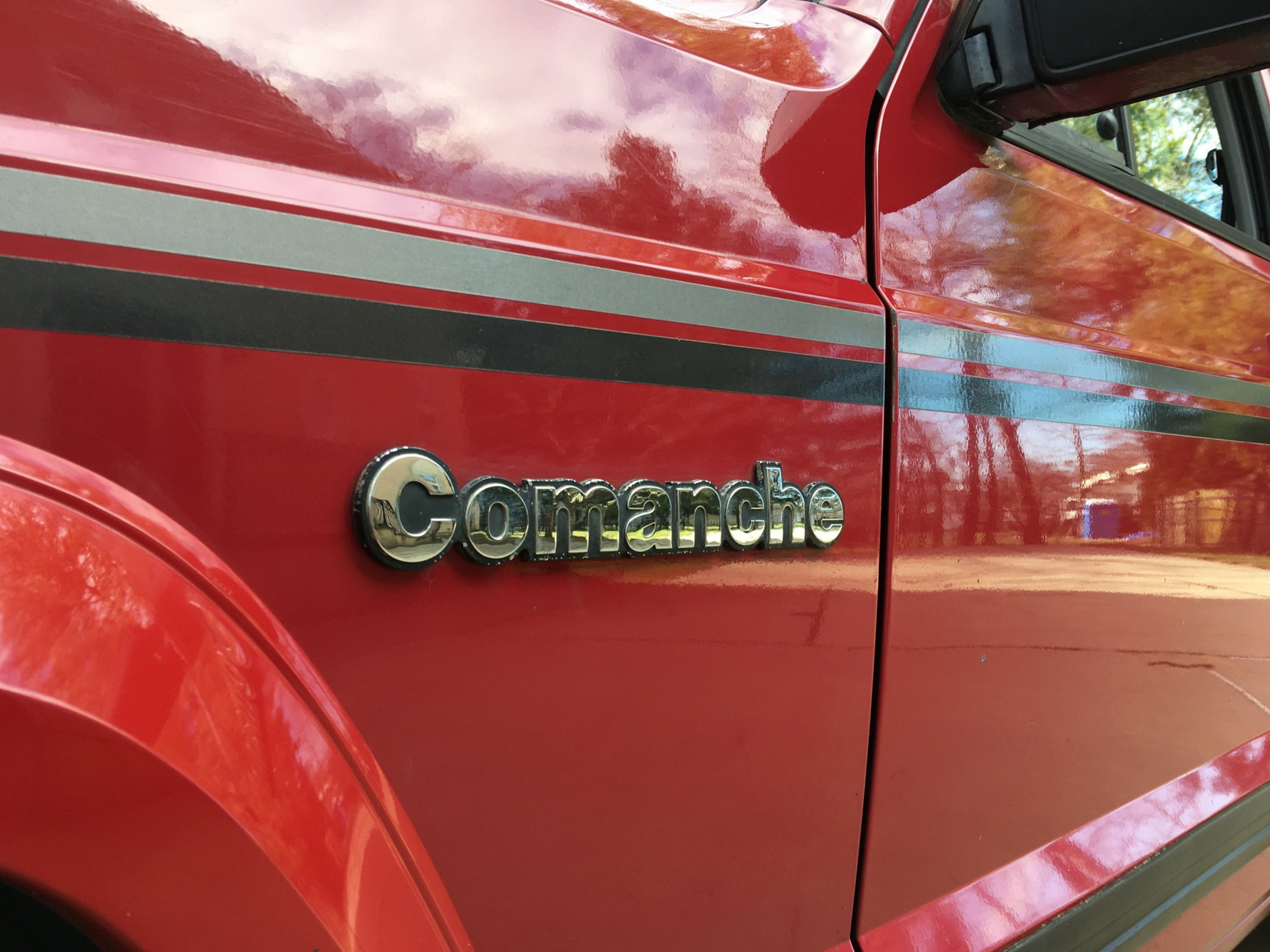 1989 Jeep Comanche Invites You To Be A Pioneer, Not A Gladiator