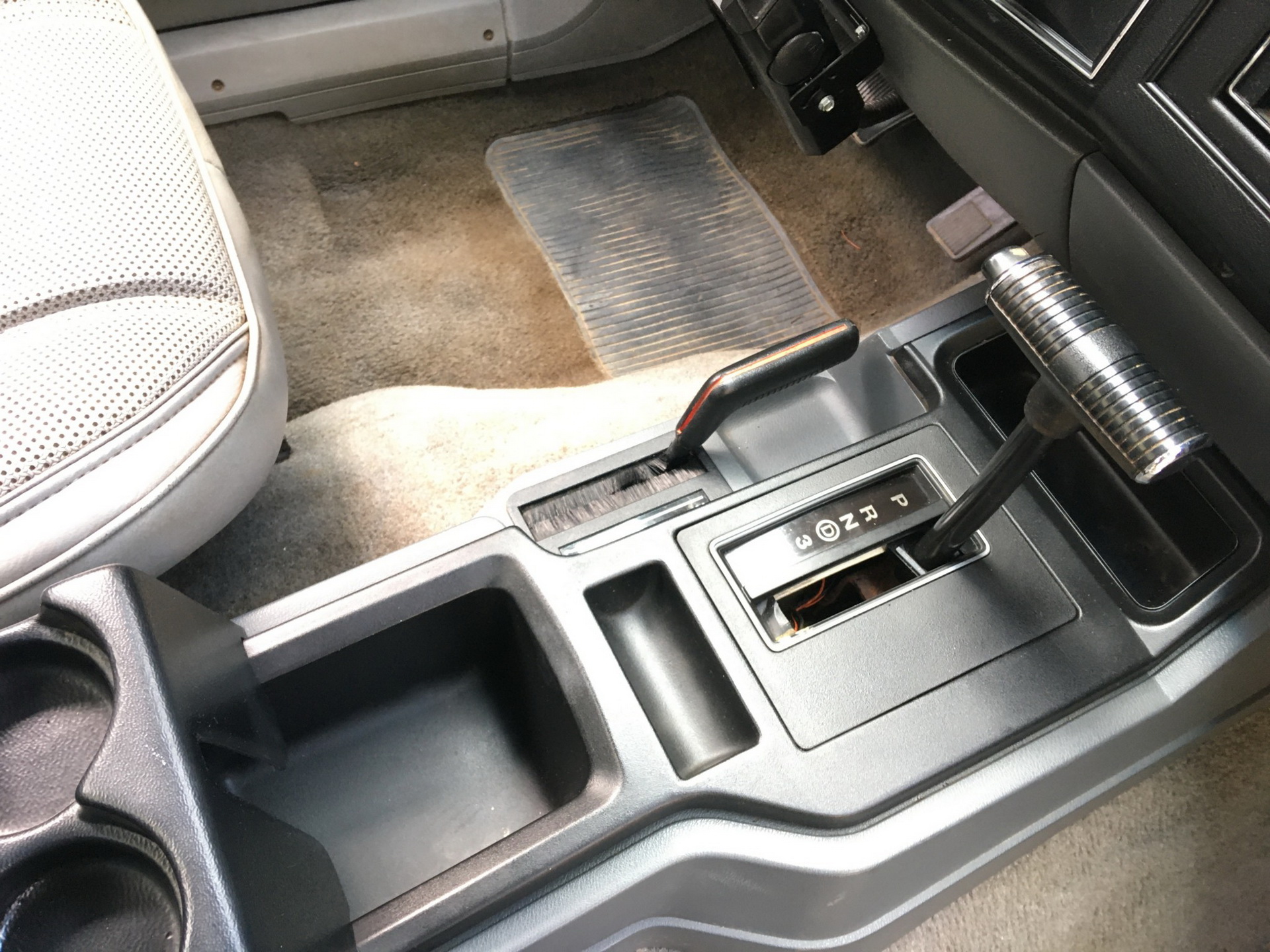 1989 Jeep Comanche Invites You To Be A Pioneer, Not A Gladiator