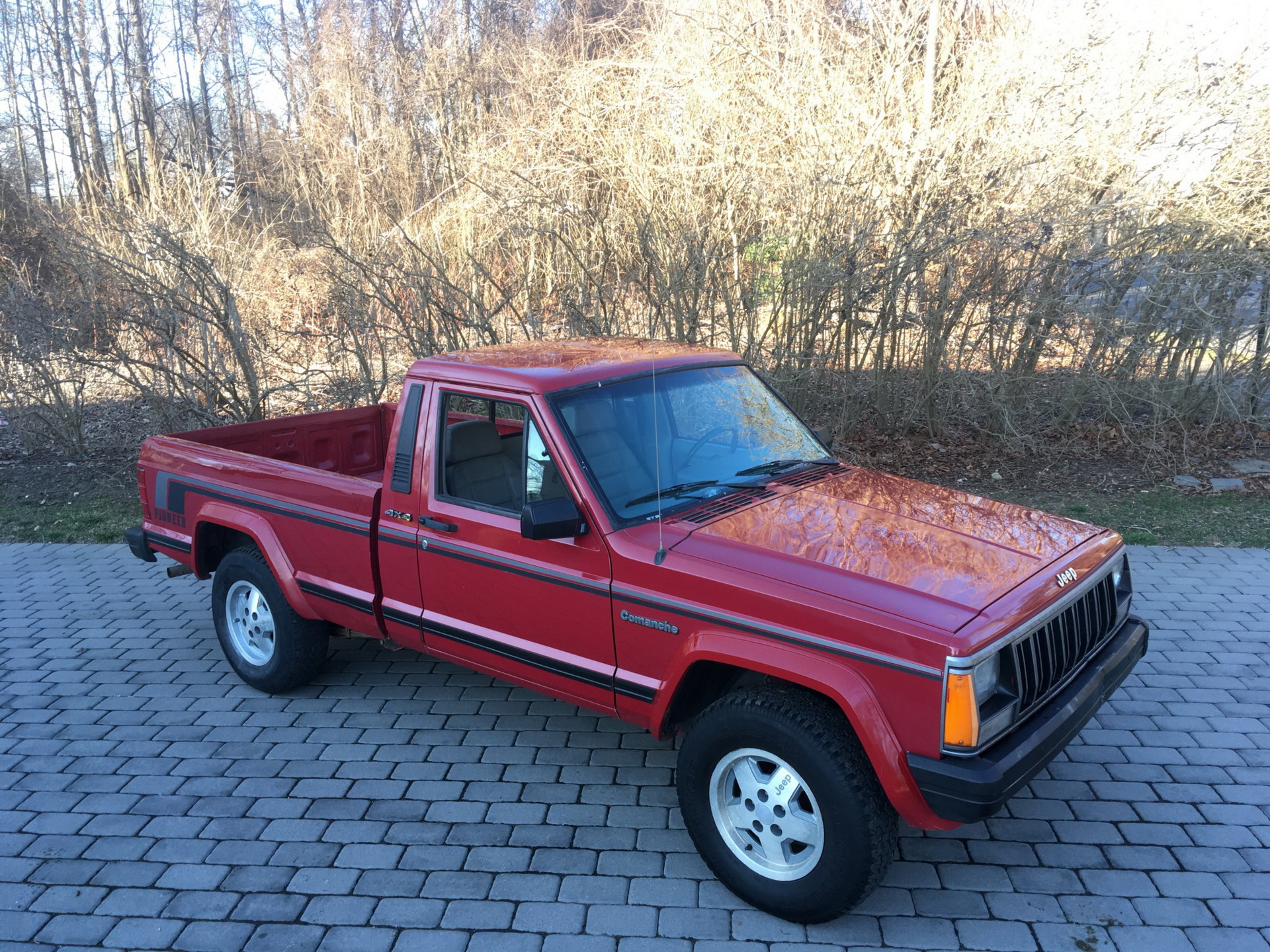 1989 Jeep Comanche Invites You To Be A Pioneer, Not A Gladiator