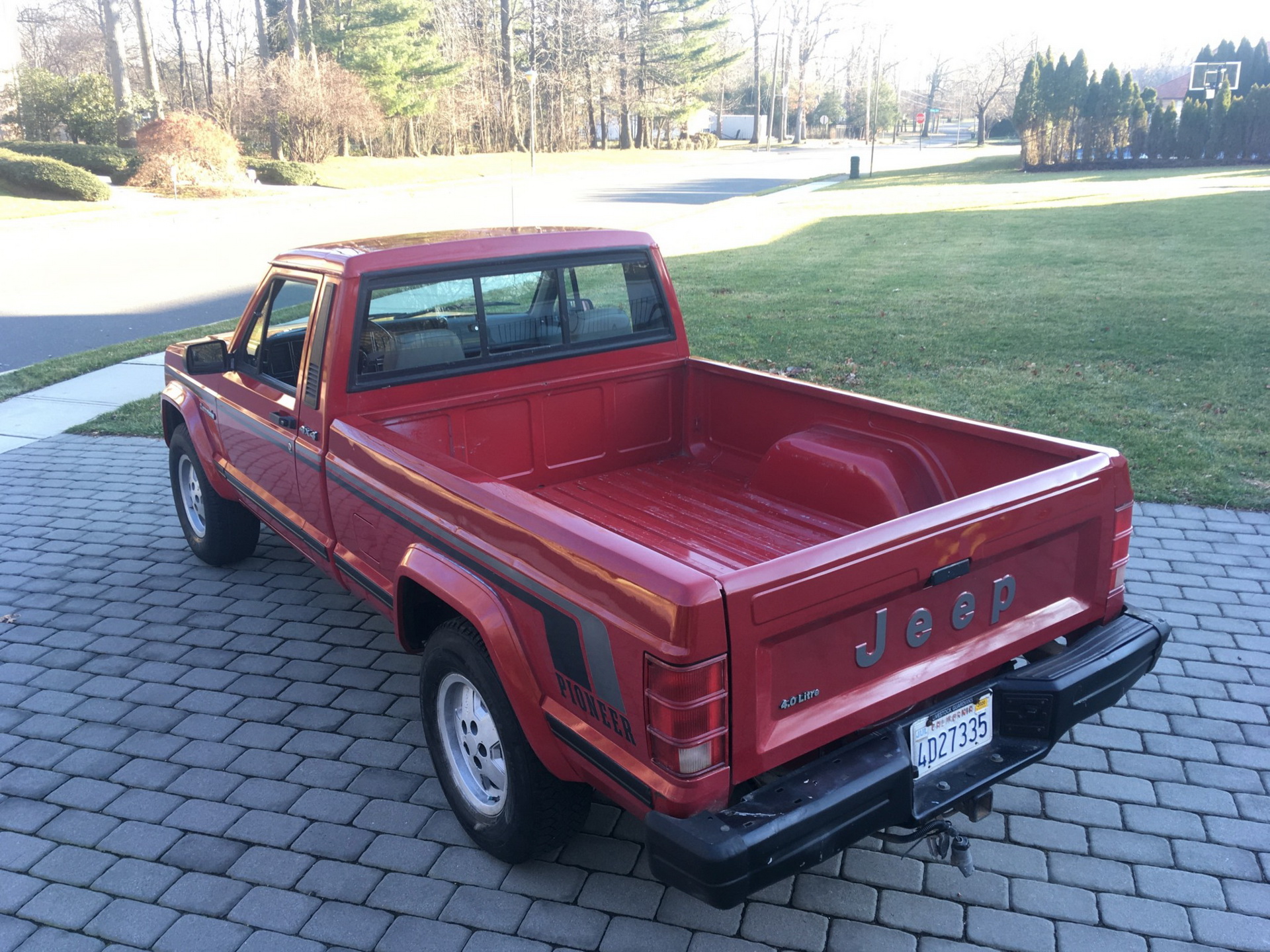 1989 Jeep Comanche Invites You To Be A Pioneer, Not A Gladiator