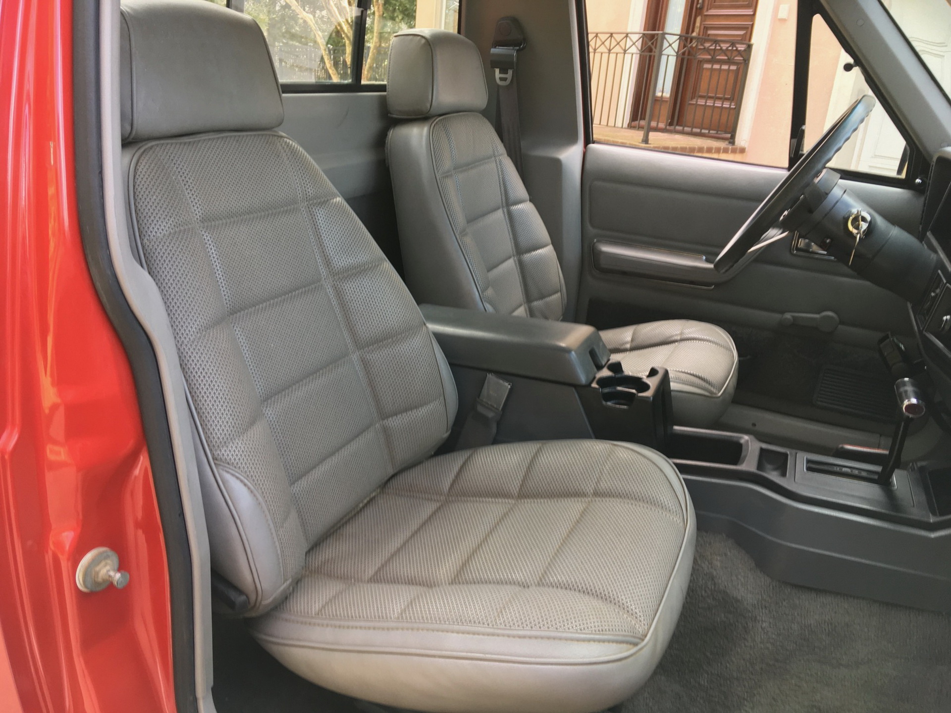 1989 Jeep Comanche Invites You To Be A Pioneer, Not A Gladiator