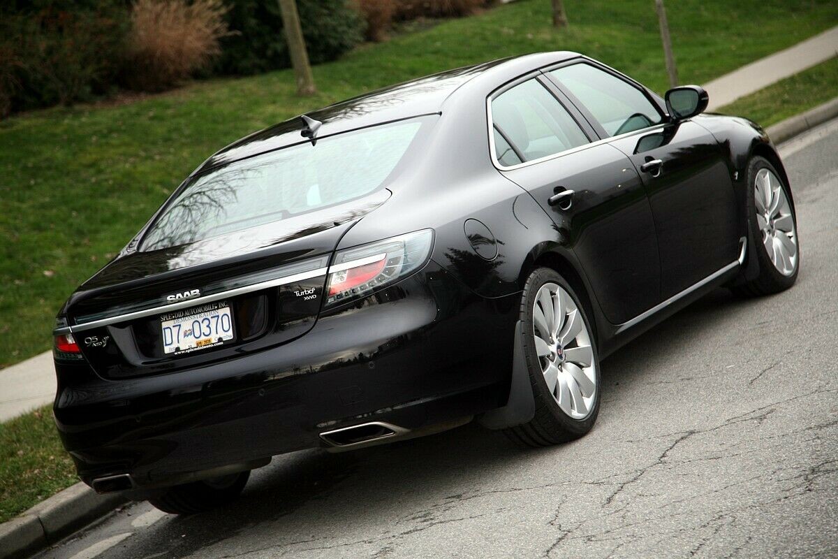 We All Miss Saab, But Would You Pay Nearly $30,000 For This Low Mileage 9-5 Aero?