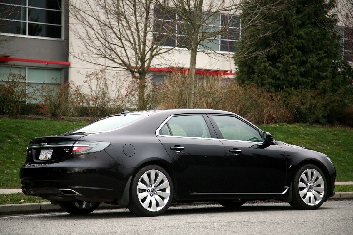 We All Miss Saab, But Would You Pay Nearly $30,000 For This Low Mileage 9-5 Aero?