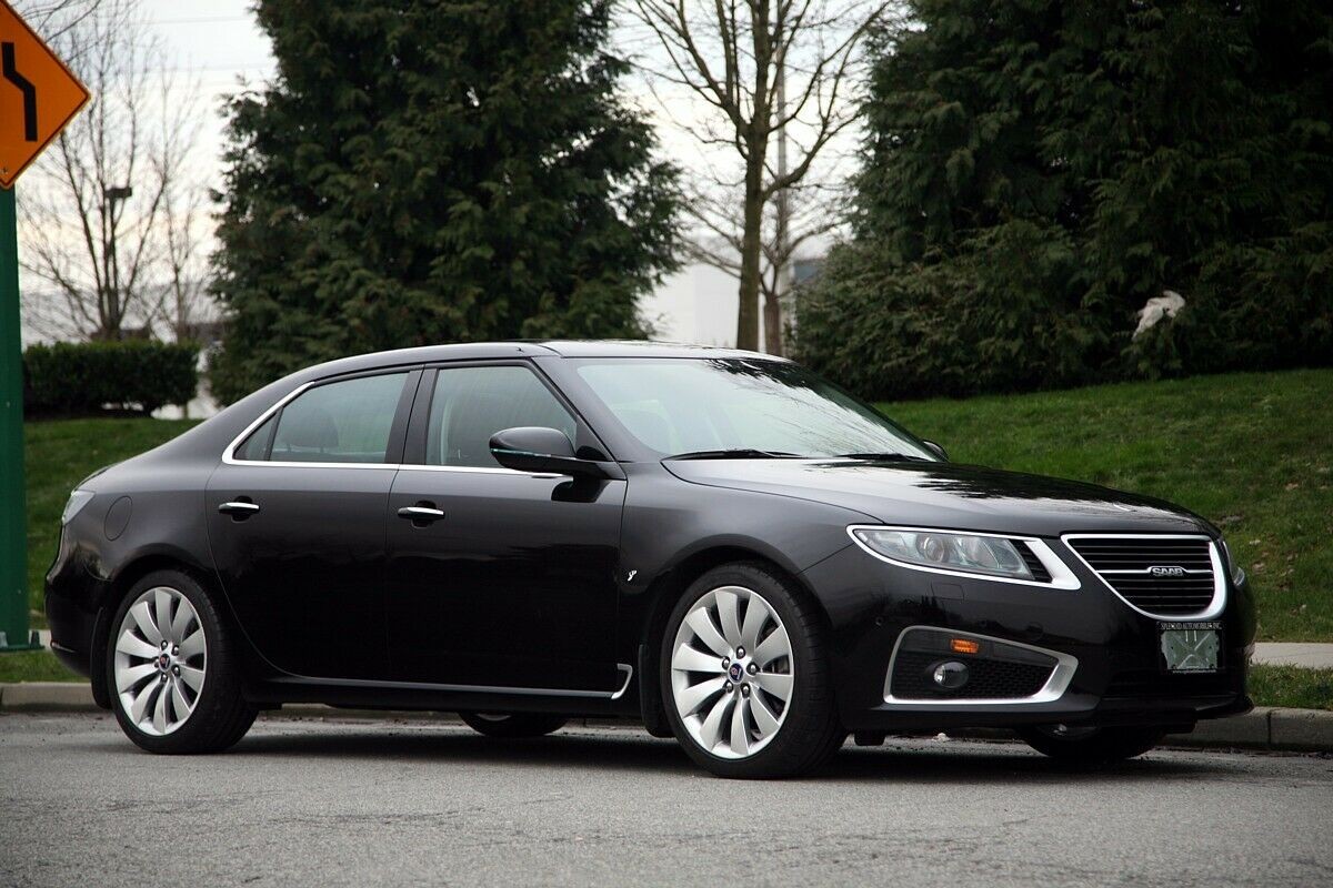 We All Miss Saab, But Would You Pay Nearly $30,000 For This Low Mileage 9-5 Aero?