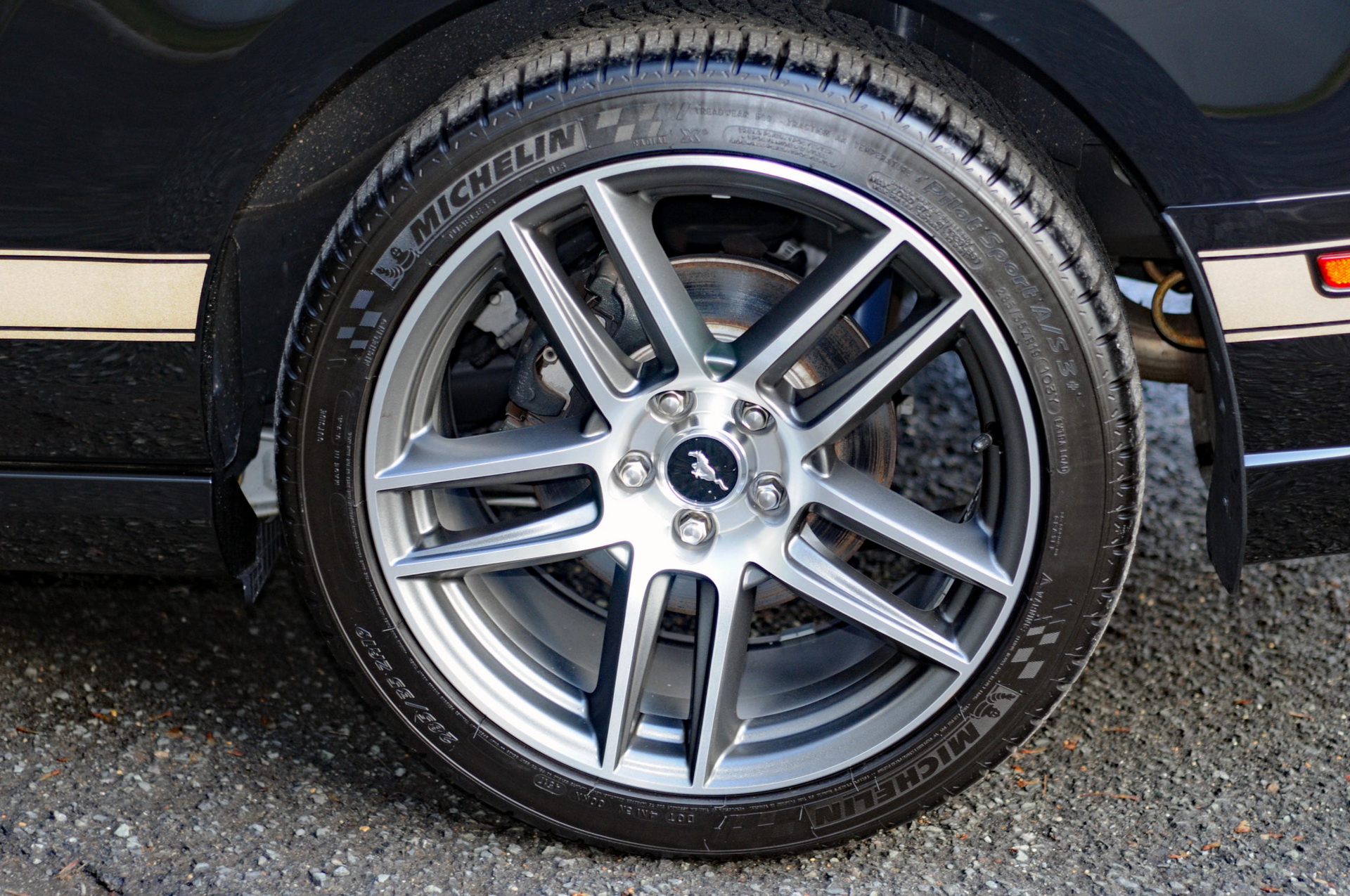 This Limited Edition 2013 Ford Mustang Boss 302 Laguna Seca Has Just 3.7k Miles On It