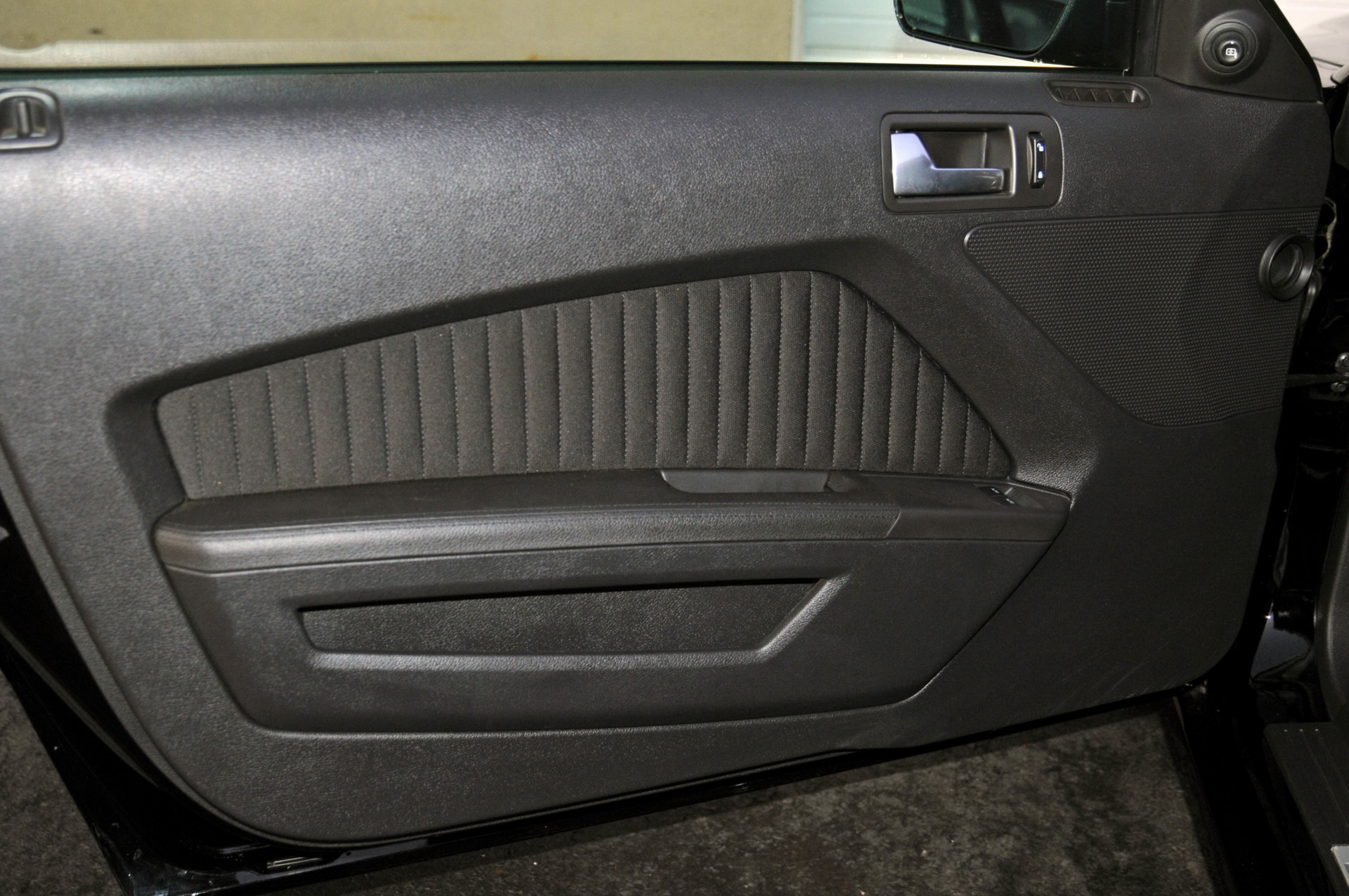 This Limited Edition 2013 Ford Mustang Boss 302 Laguna Seca Has Just 3.7k Miles On It