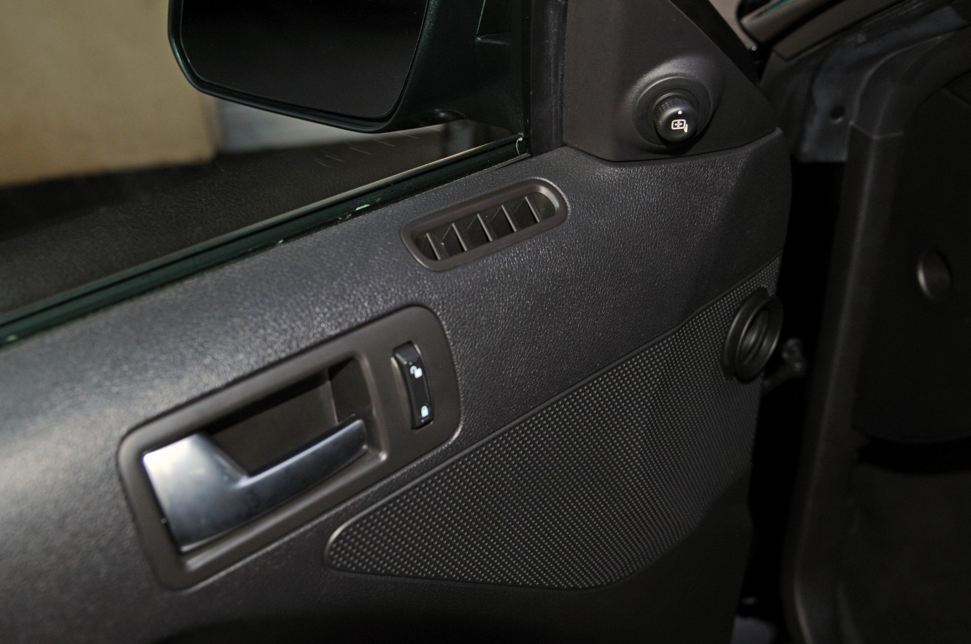 This Limited Edition 2013 Ford Mustang Boss 302 Laguna Seca Has Just 3.7k Miles On It